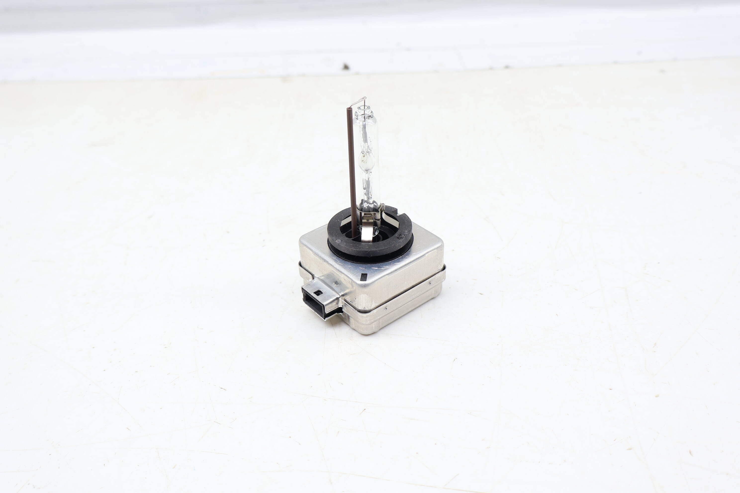 Hid Xenon Headlight Bulb 63112338065