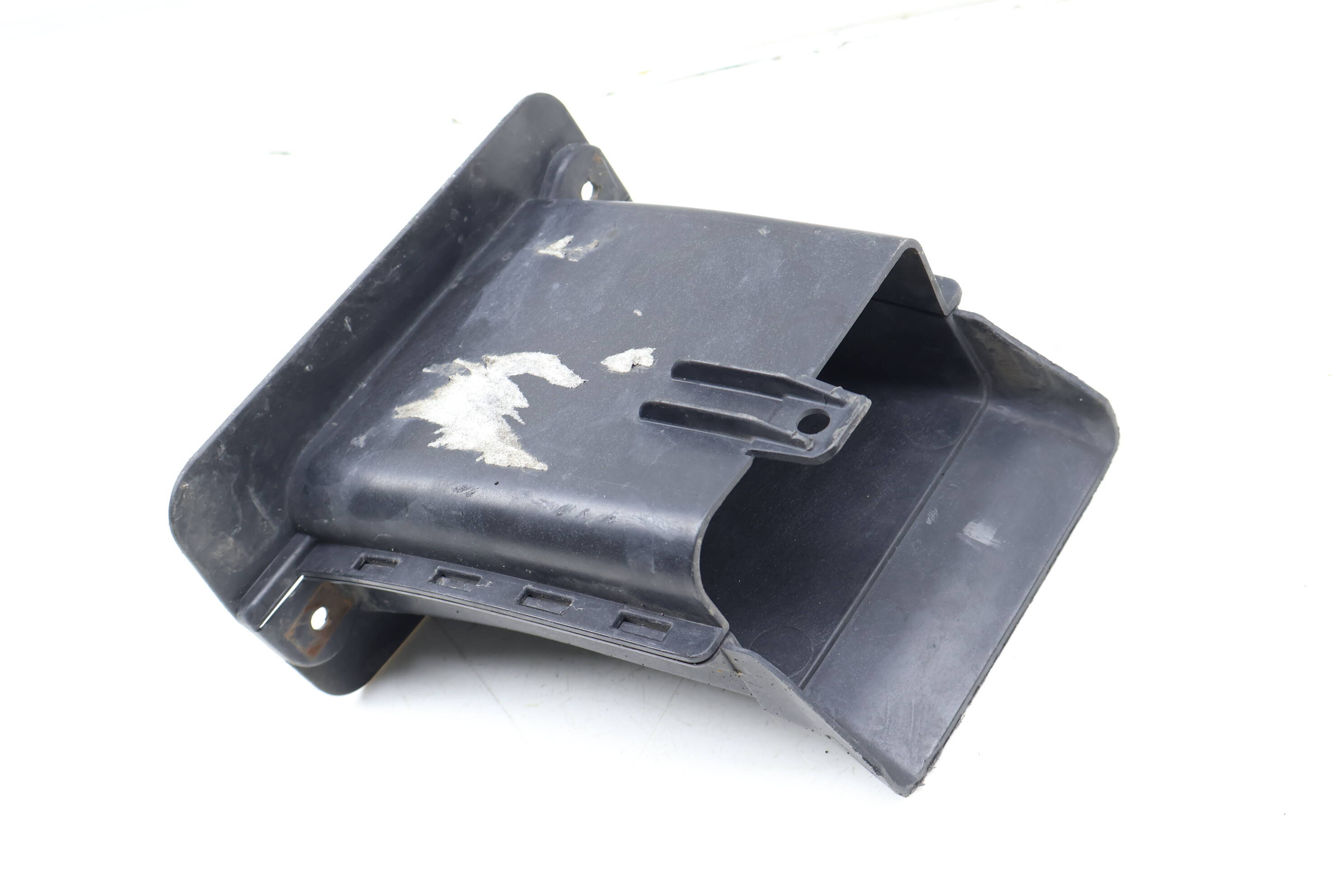 Engine Air Duct 51757185168