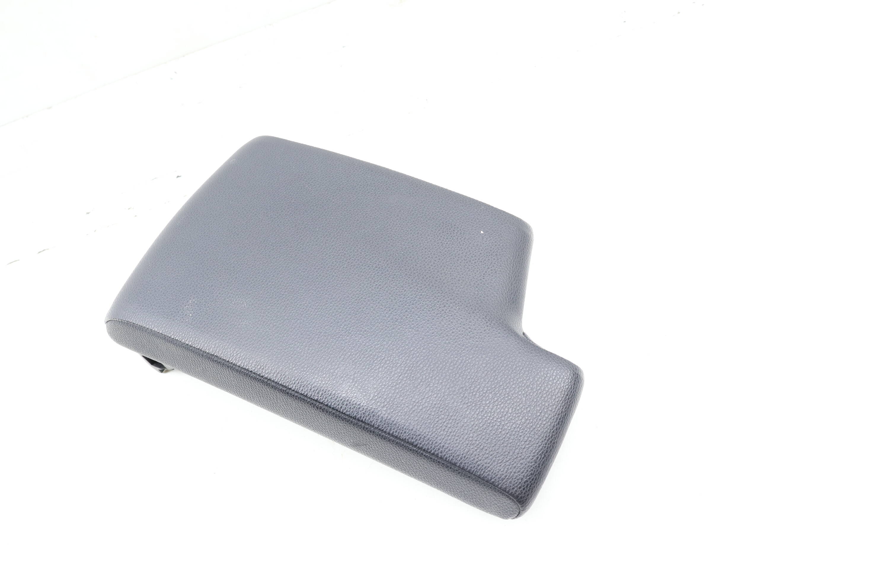 Center Console Armrest / Arm Rest 51167137569