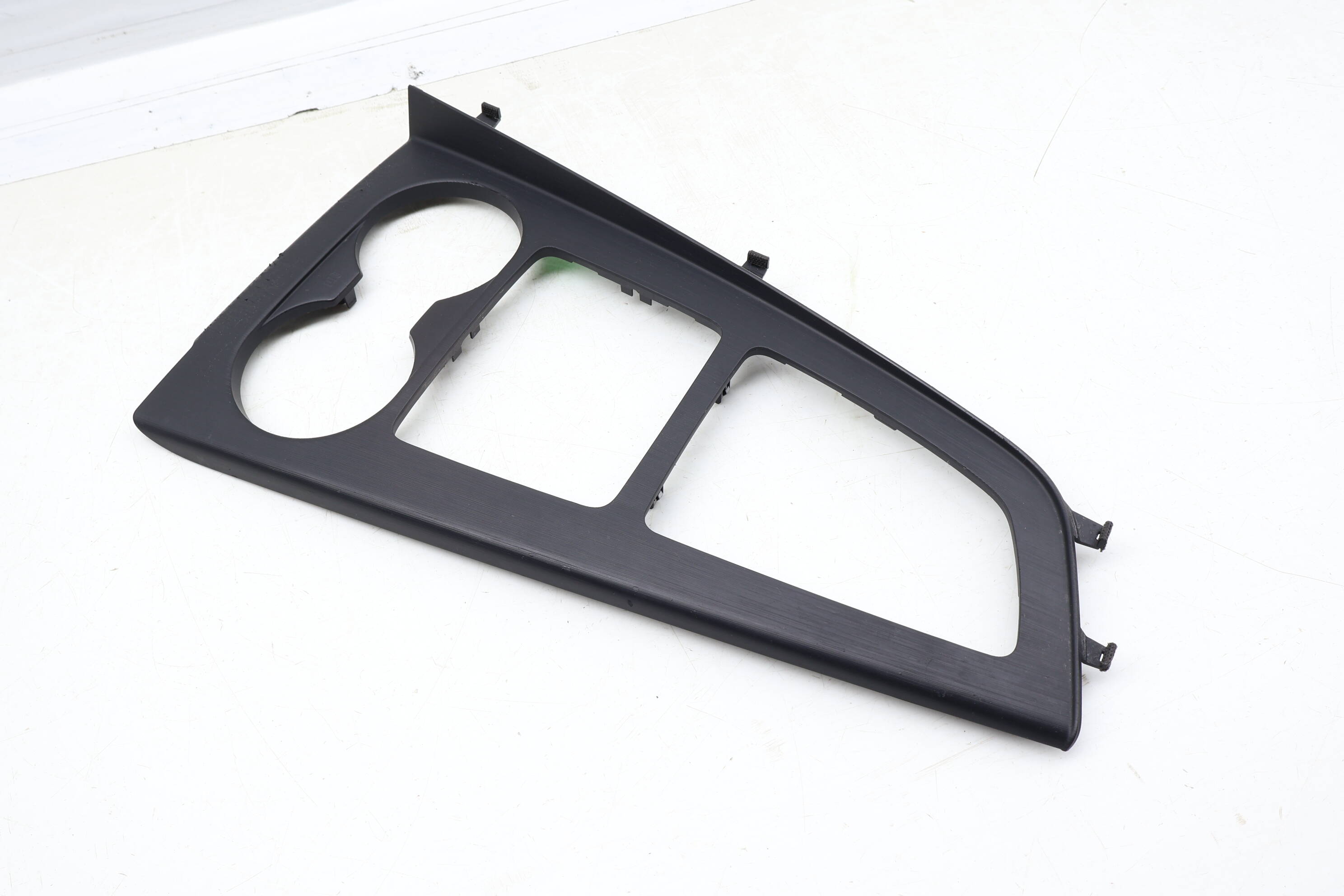 Center Console / Shifter Trim 8W1864241A