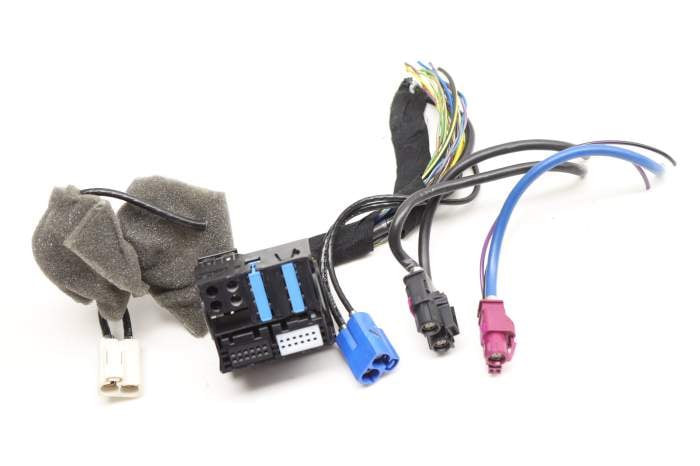 Radio Tuner / Receiver Wiring Connector Pigtail Set main product photo