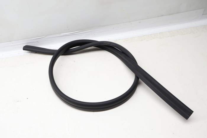 Rain Tray Seal / Weather Stripping 3CN823723 main product photo