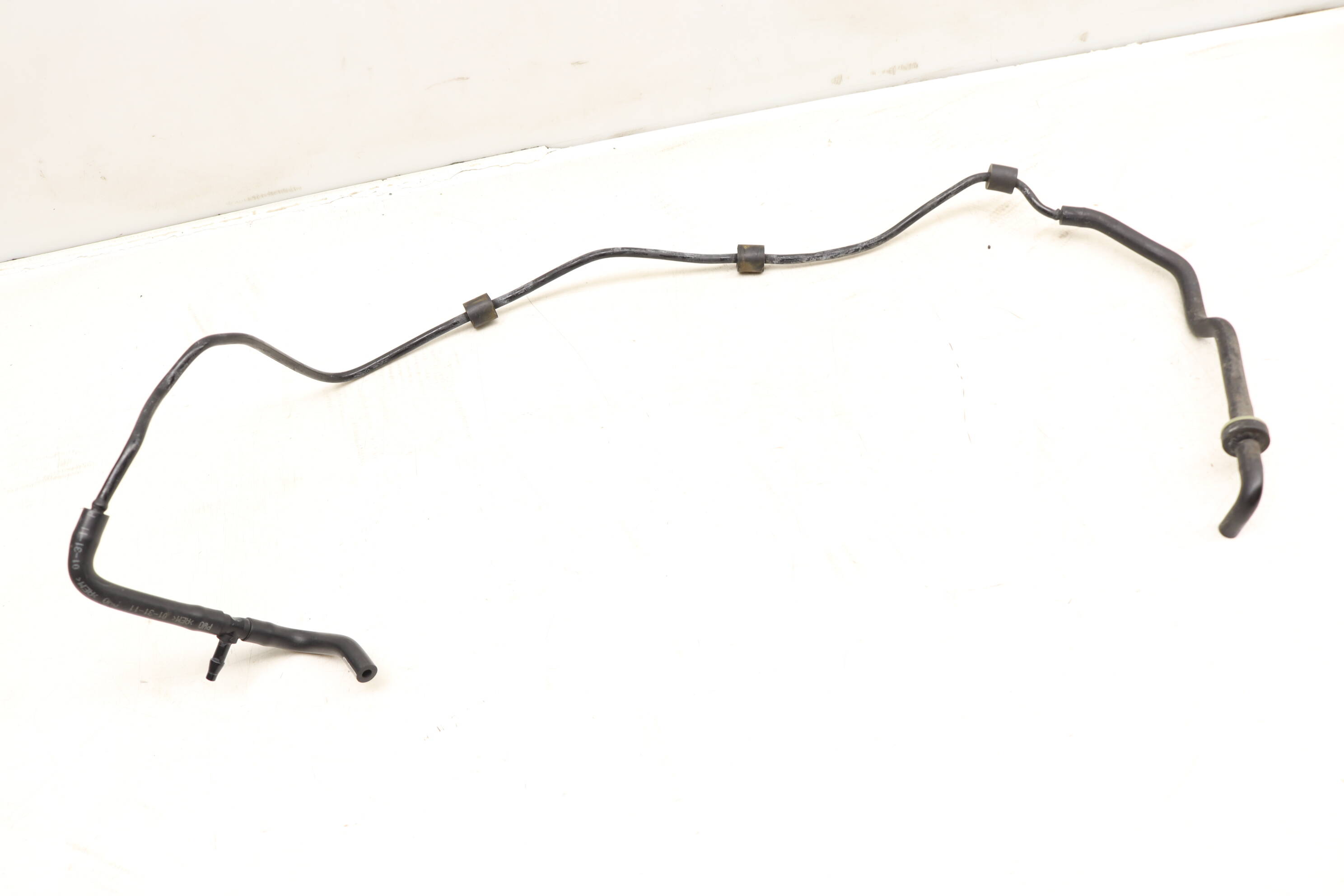 Vacuum Hose / Line 7P0133798E 95811036010