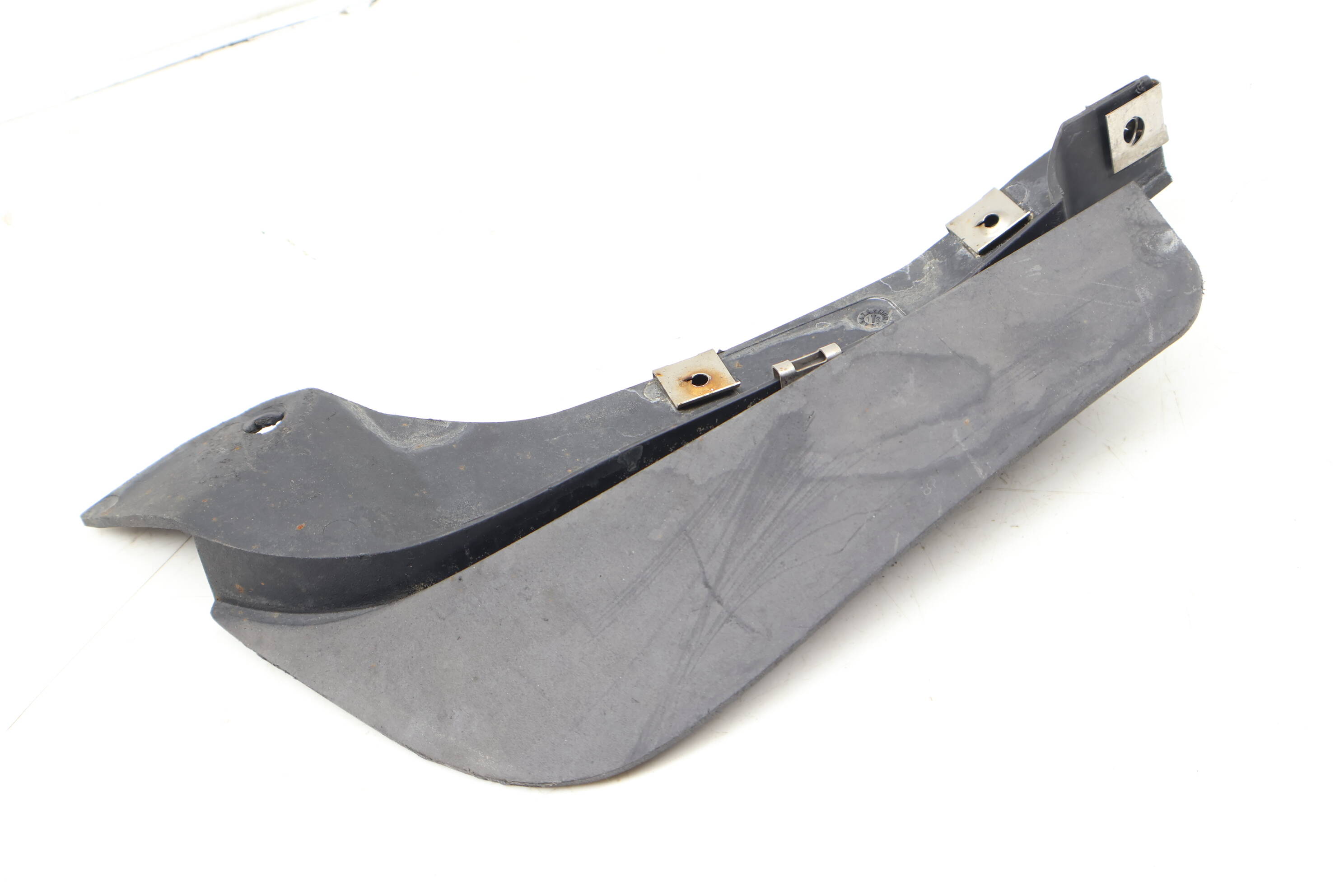 Wheel Spoiler / Mud Flap 4L0807514E