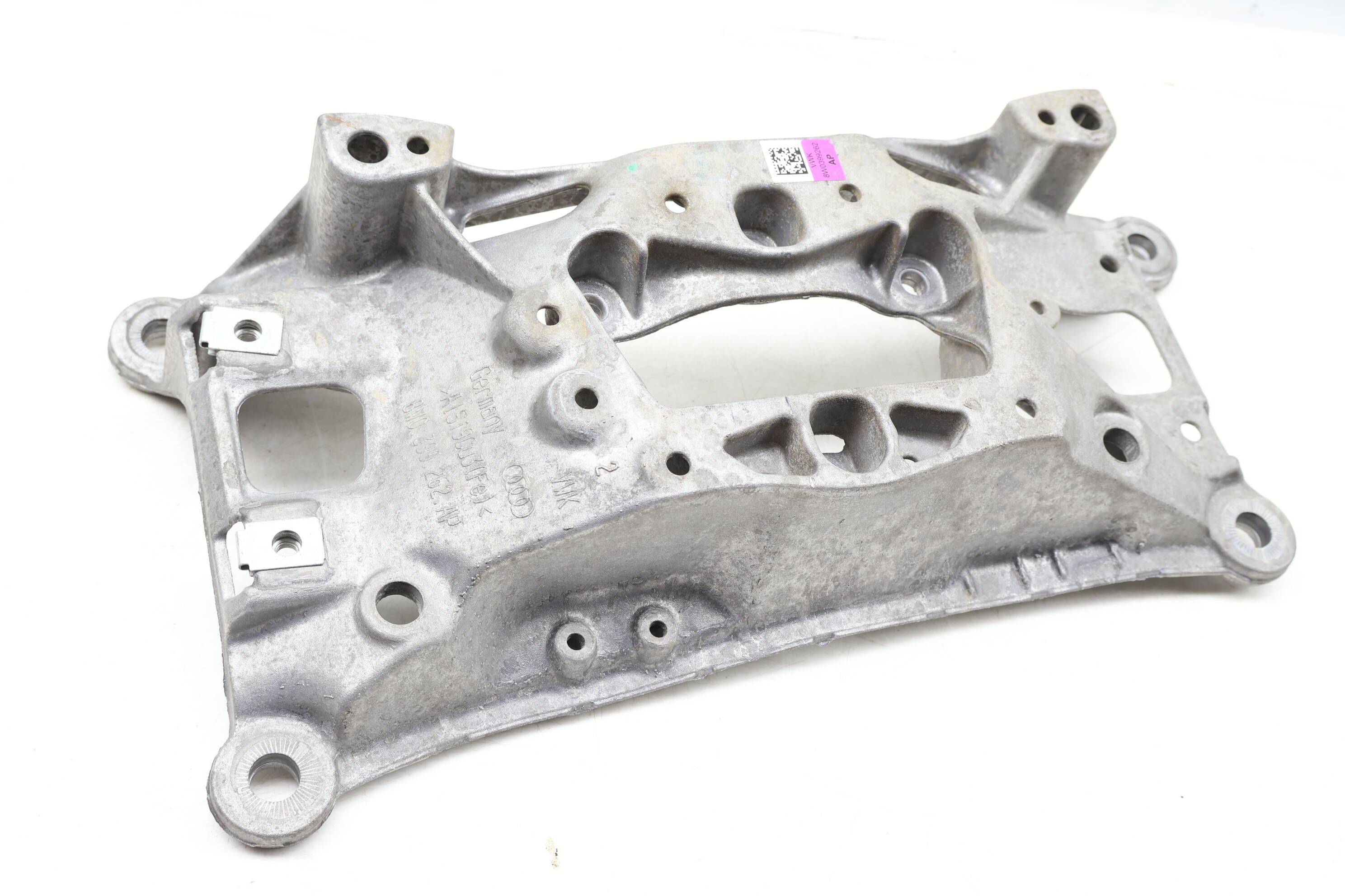 Transmission Mount Bracket / Crossmember 8W0399262AP