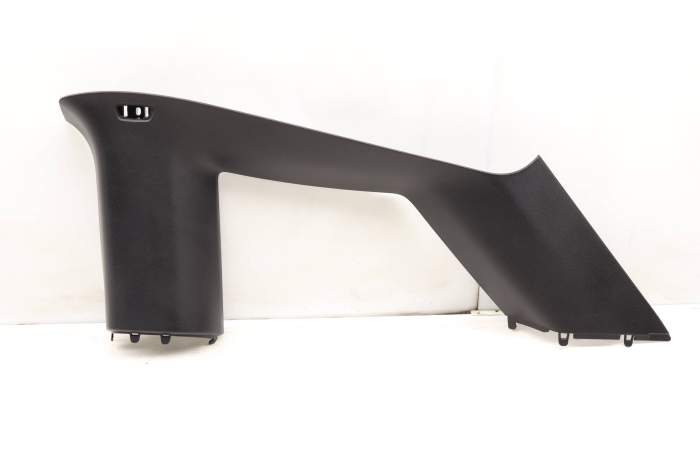 Upper C Pillar Trim / Panel 51437275670 main product photo