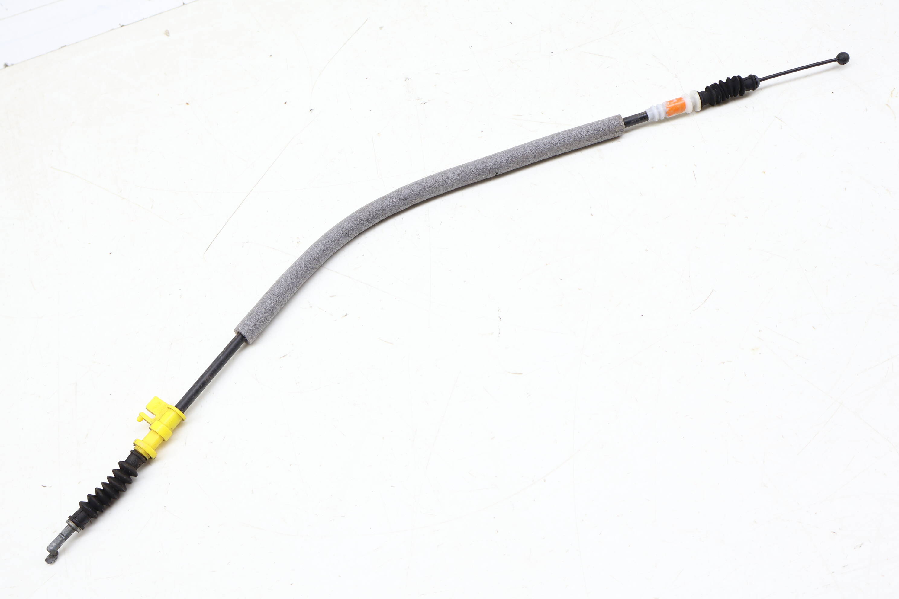 Exterior Door Handle Release / Bowden Cable 4M0837099A