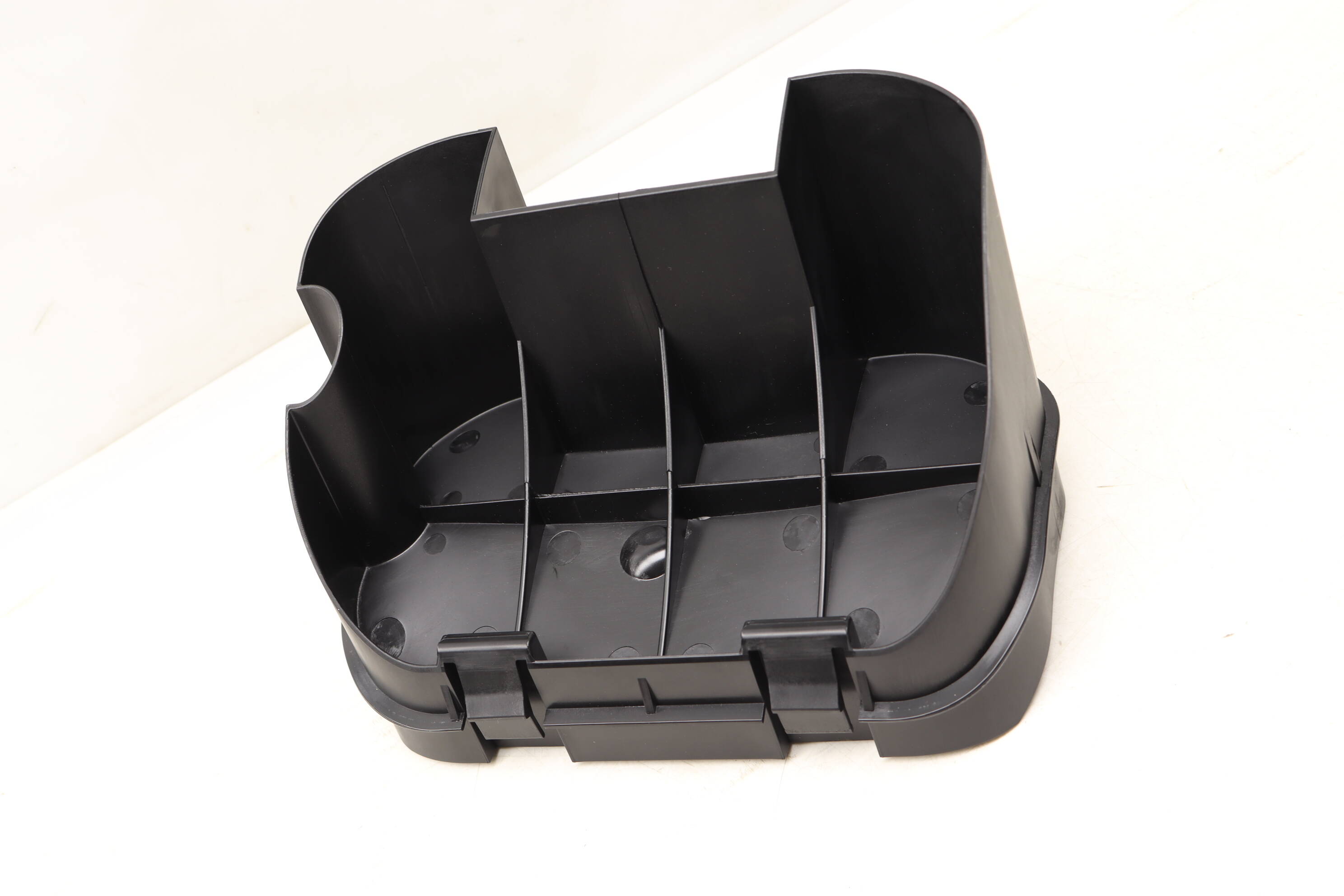 Anti-Theft Trunk Lid Cover 4G5827569A