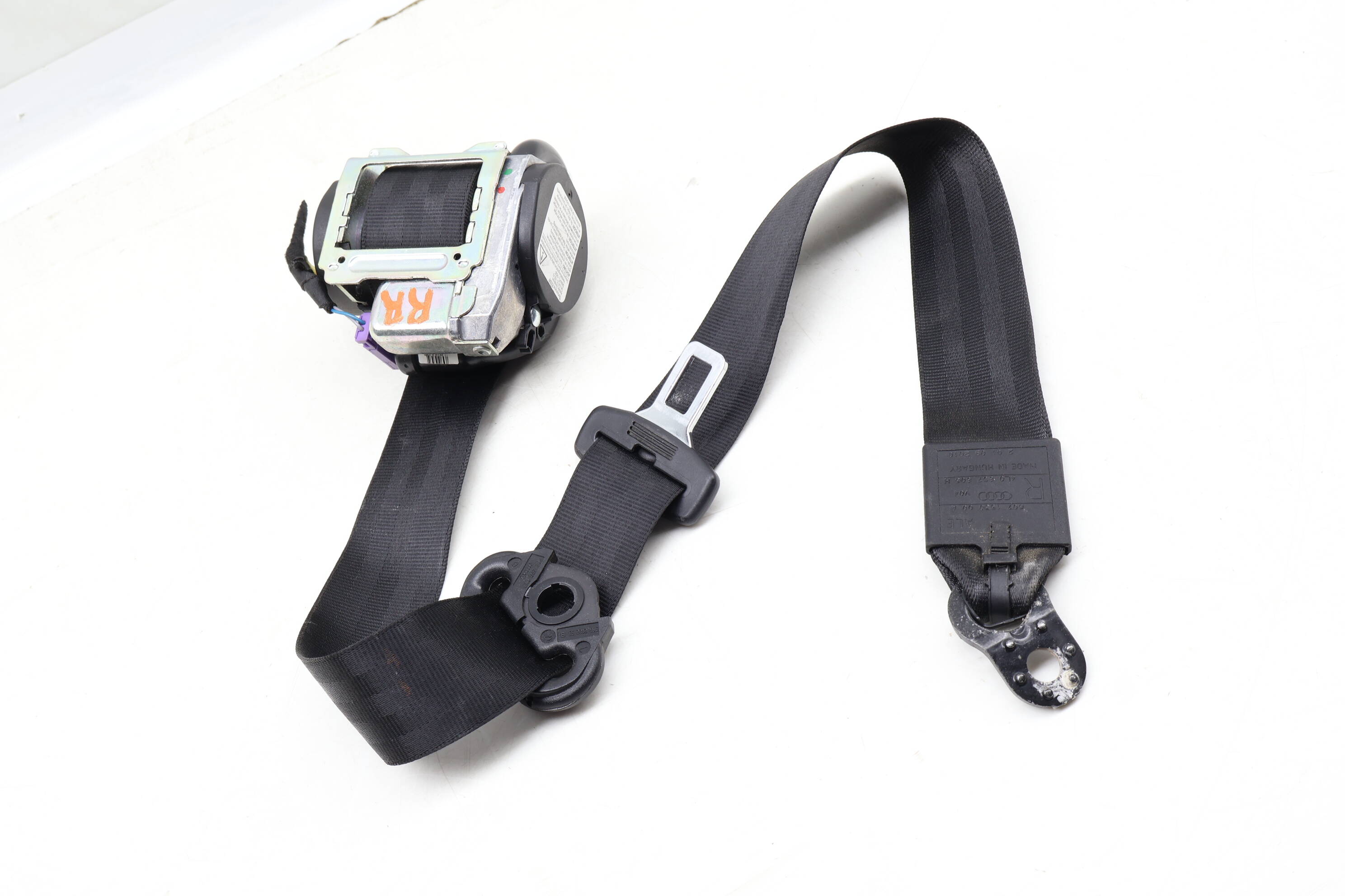 2Nd Row Seatbelt / Seat Belt Retractor 4L0857806H