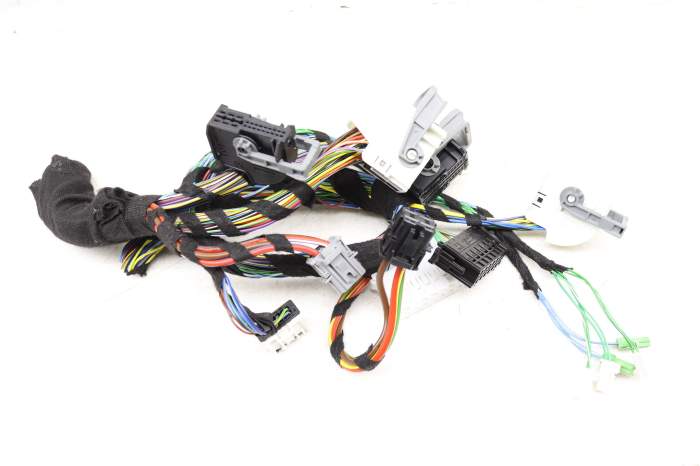 Fuse Relay Box Control Module (Sam) Wiring Connector Set main product photo