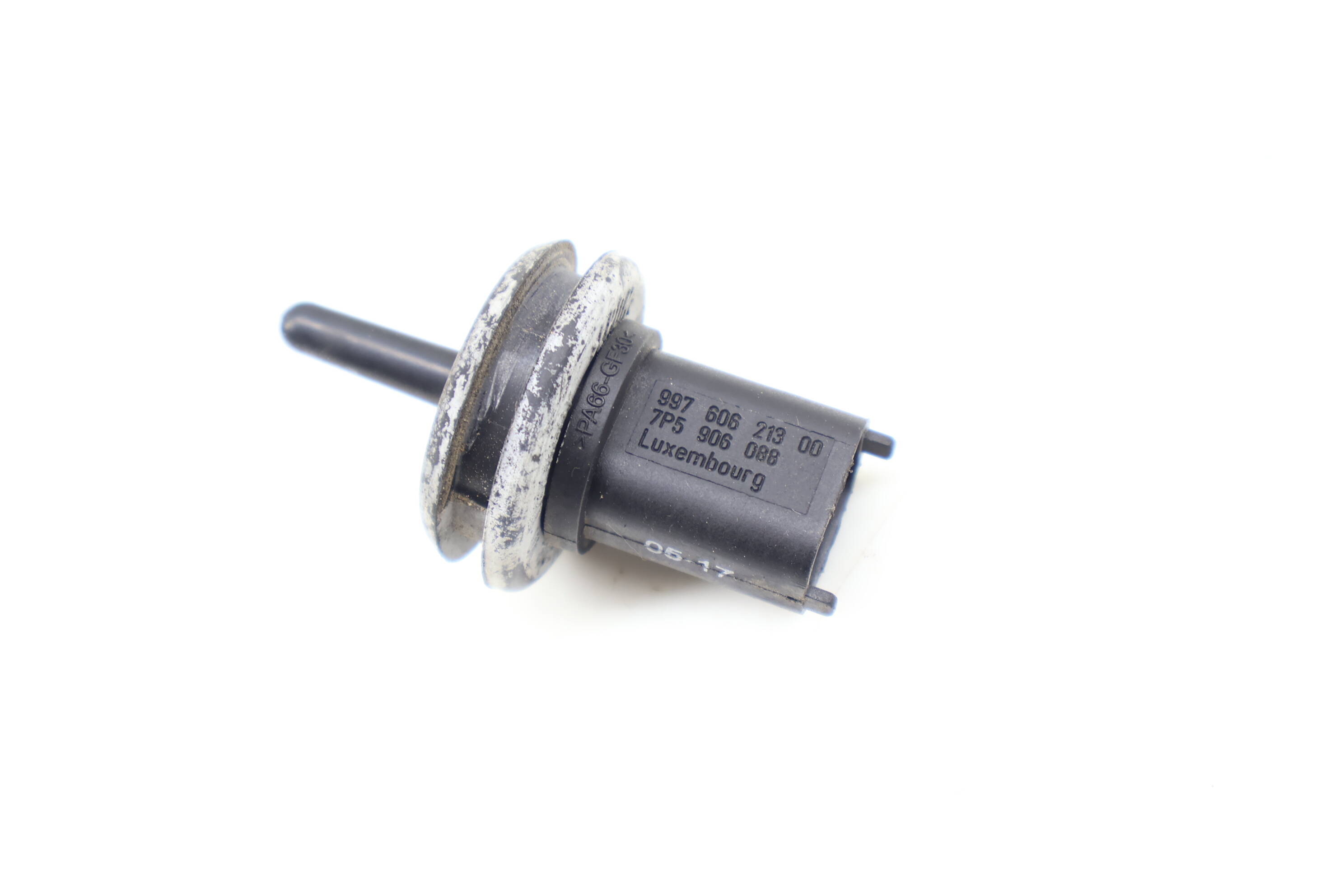 Porsche Air Intake Temperature Sensor 7P5906088