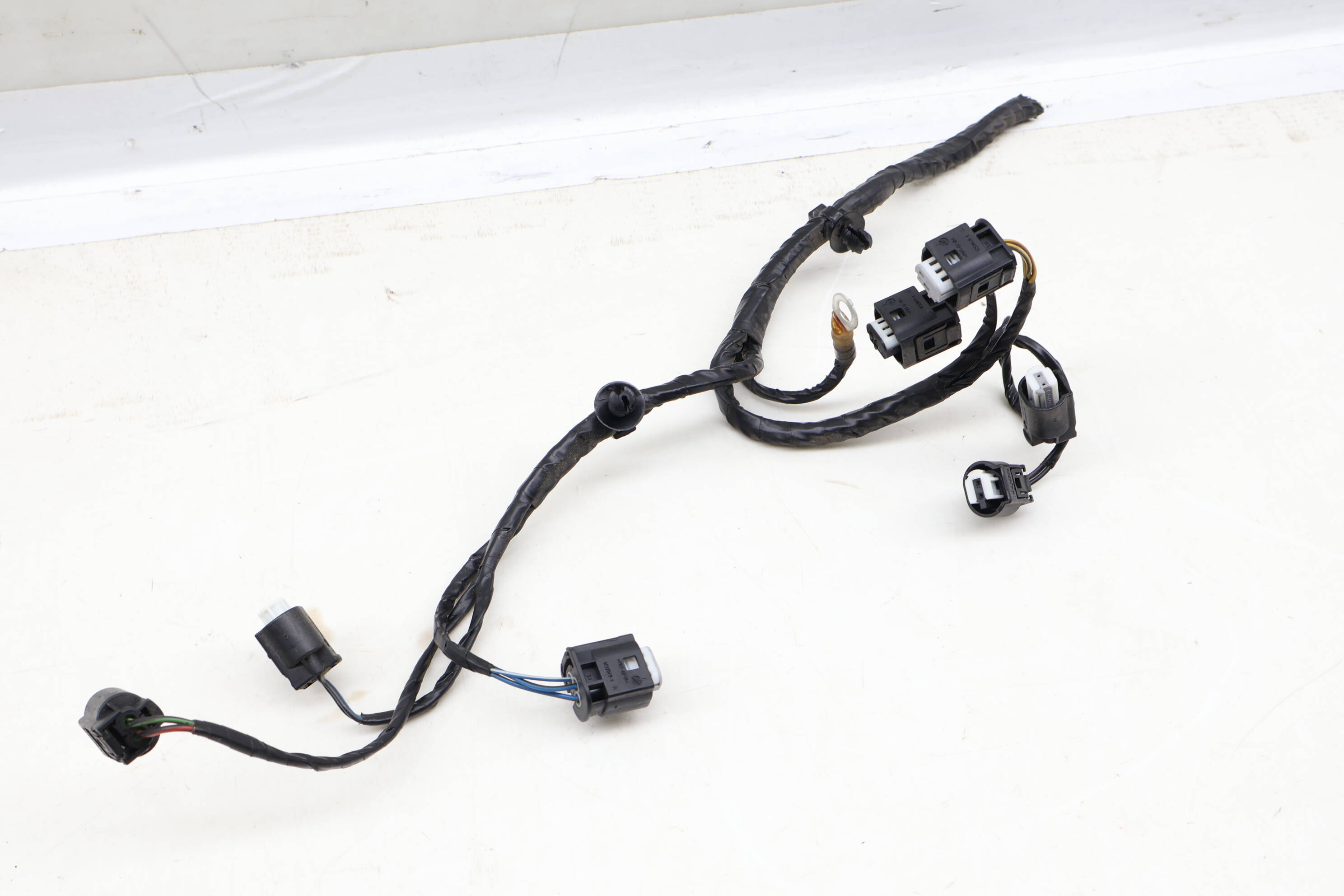 Dynamic Drive Suspension Valve Block Wiring Harness