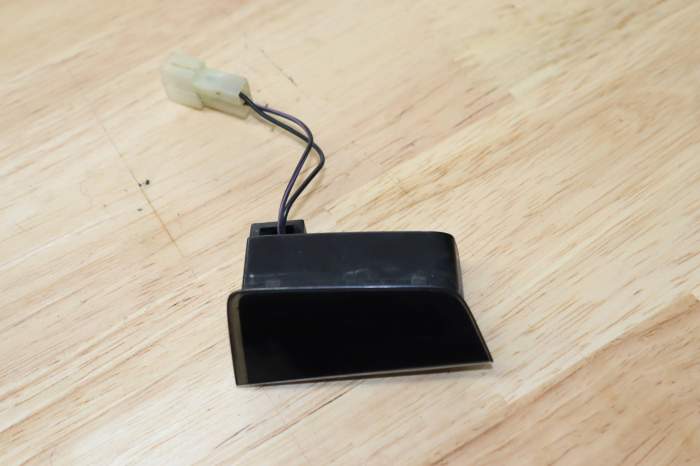 Side View Mirror Lane Change Assist Warning Display 4L1949146 main product photo