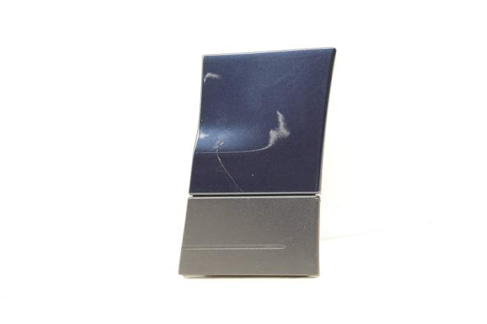 Lower Door Molding / Blade 7P5854960 95855996000 main product photo