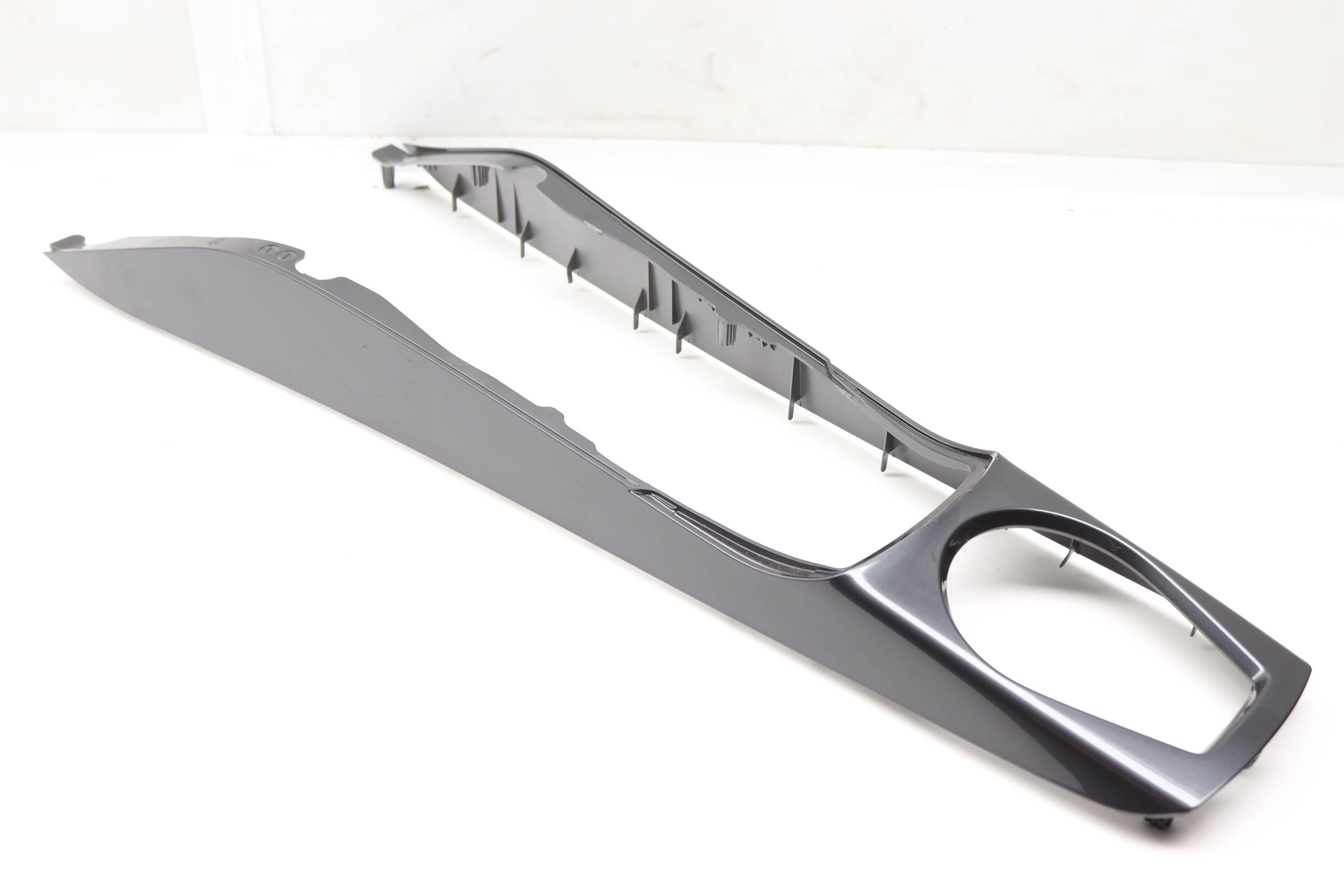 Center Console Trim / Frame 8S1863573