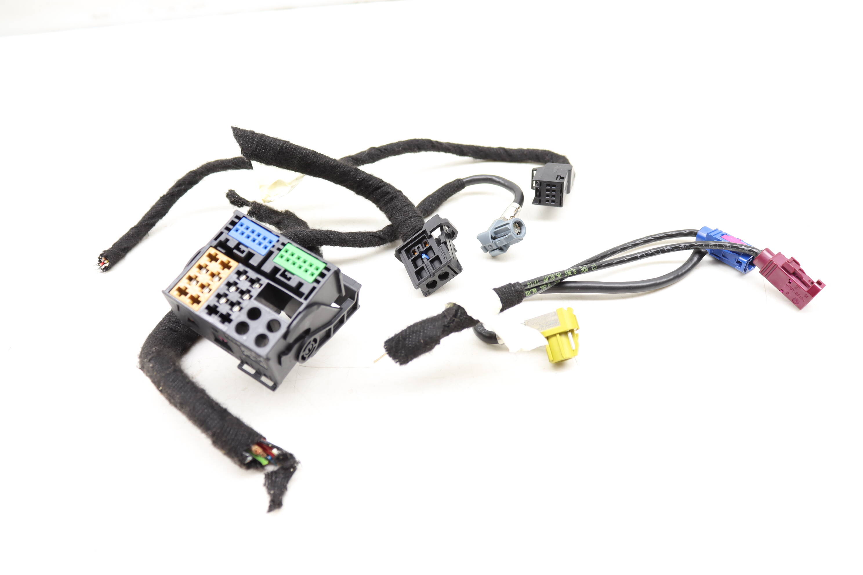 Mmi 3G+ Module / Computer Wiring Connector / Pigtail Set