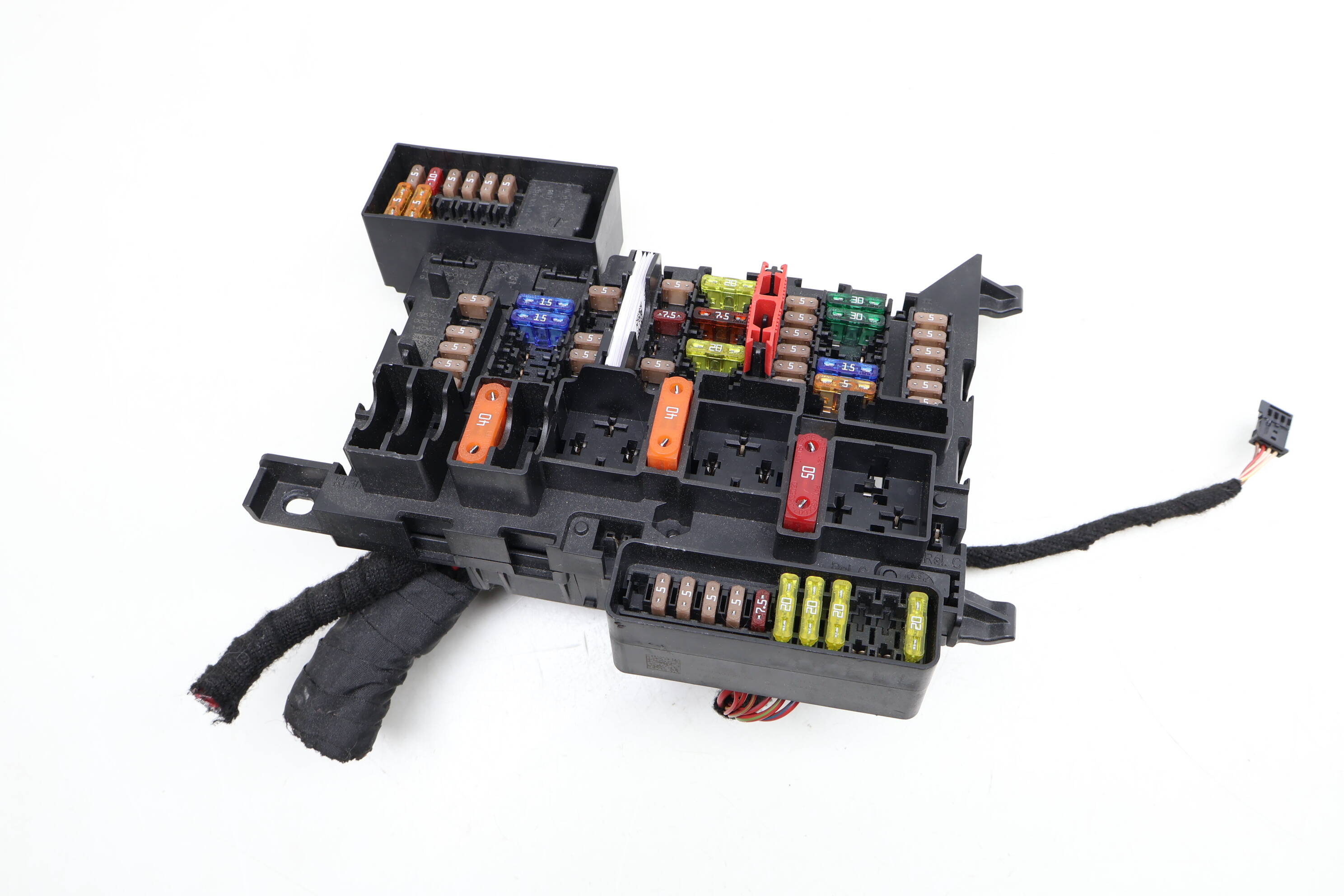 Power Distribution / Fuse Box 61149270355