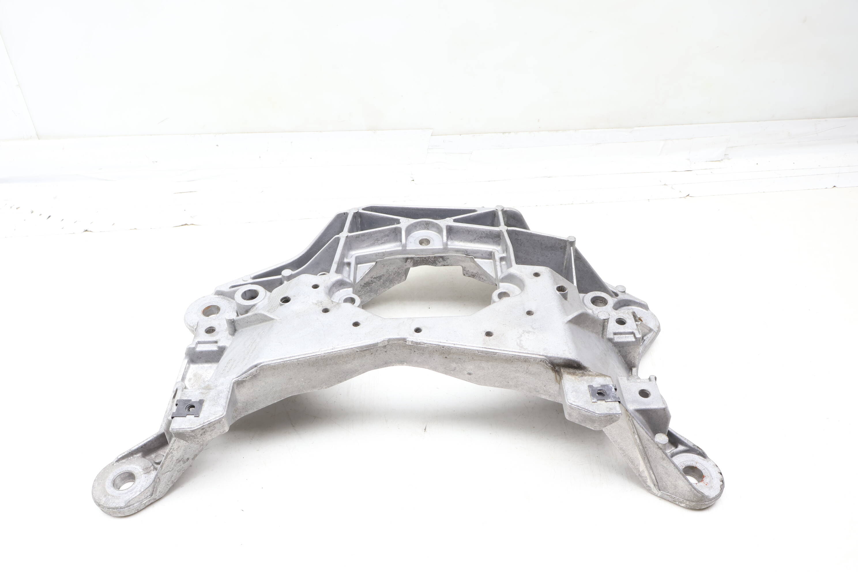 Transmission Mount Bracket / Crossmember 4H0399263AD