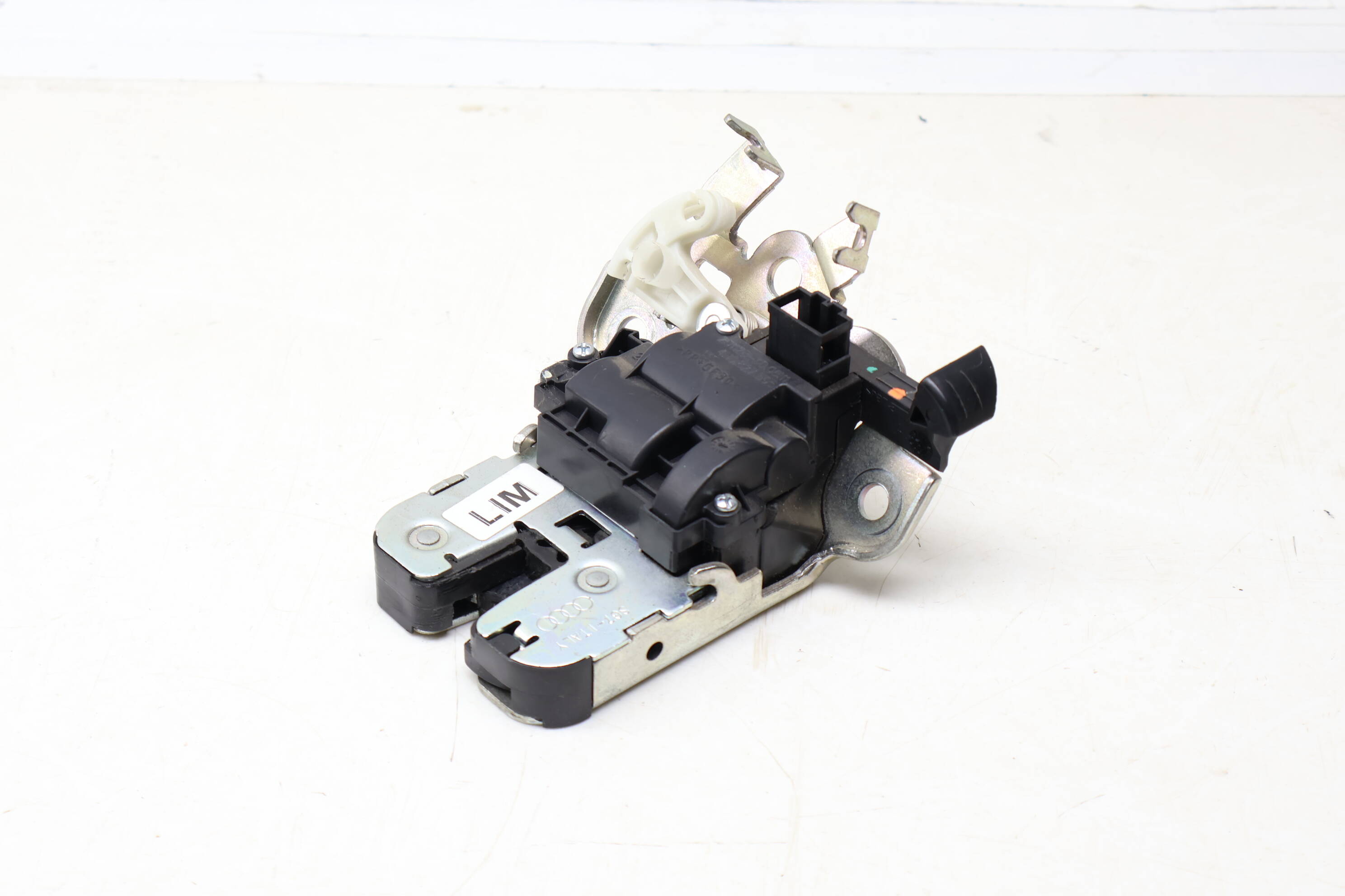 Trunk Latch / Lock 4H0827505