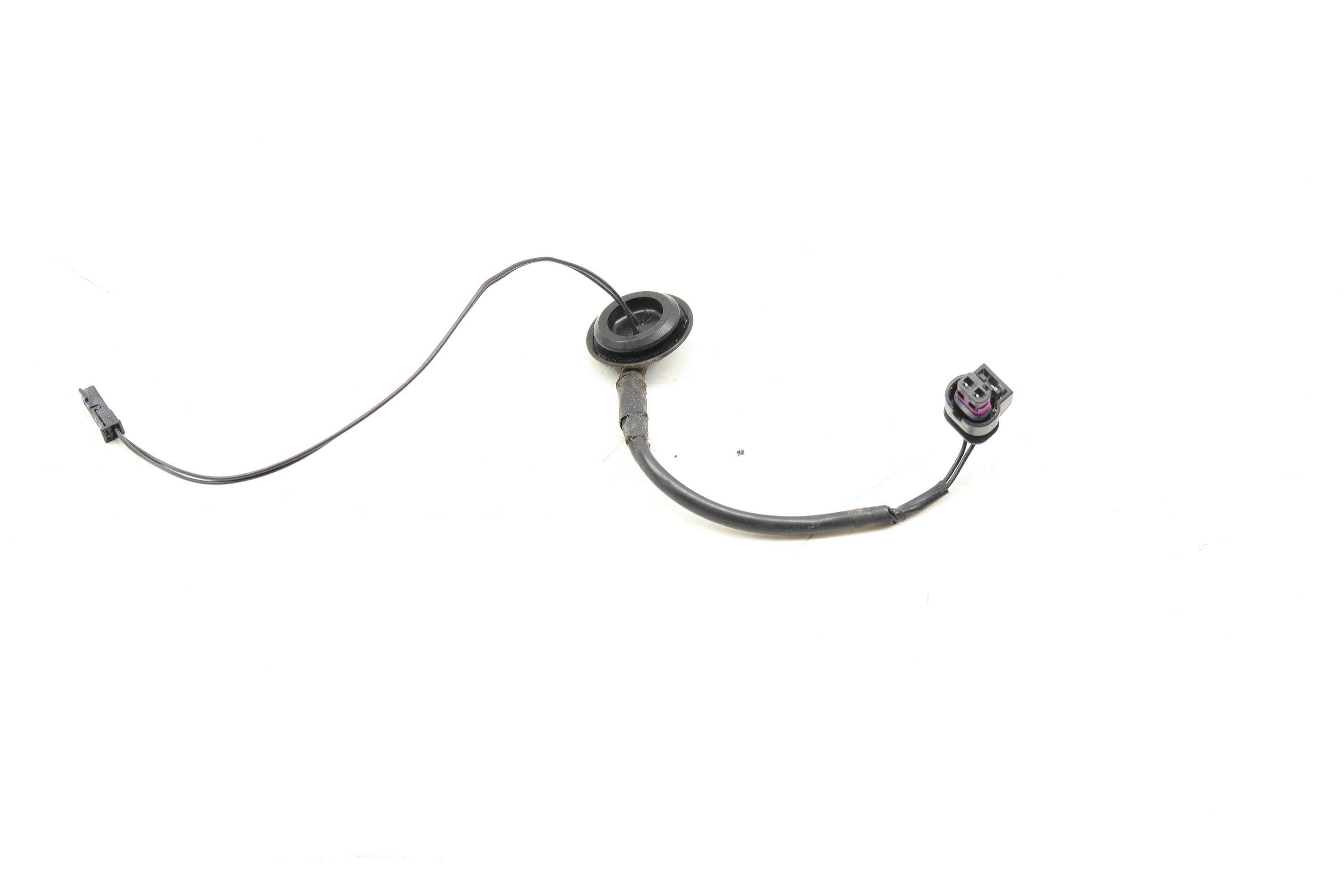 Center / Third Brake Light Wiring Connector / Pigtail