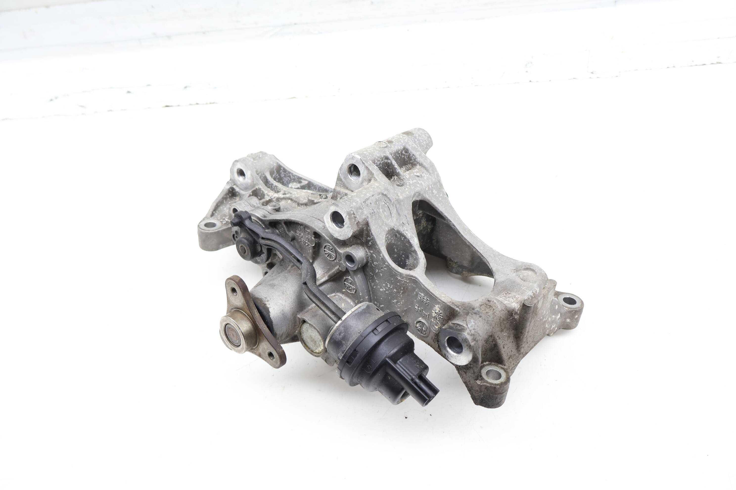 Coolant / Water Pump Assembly 11517644809