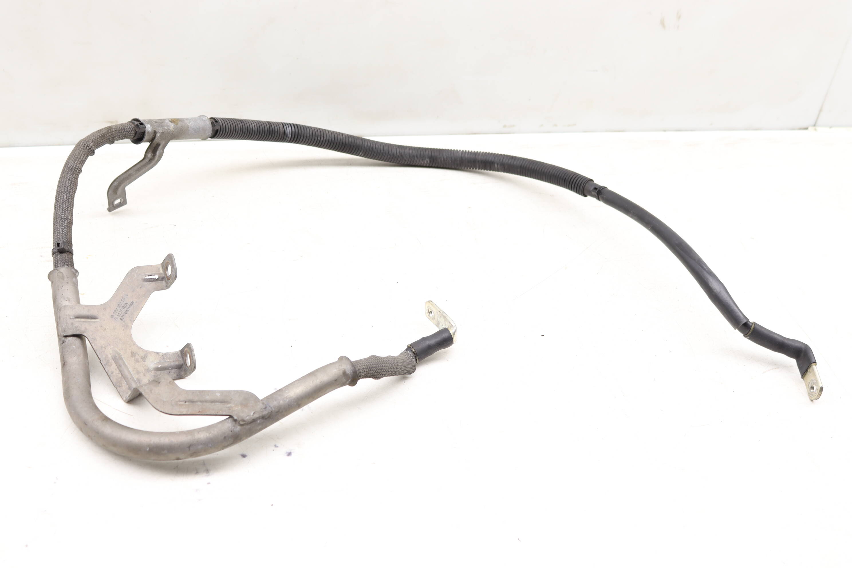 Starter / Alternator Wiring Harness / Battery Cable 7P5971228B 95861212201