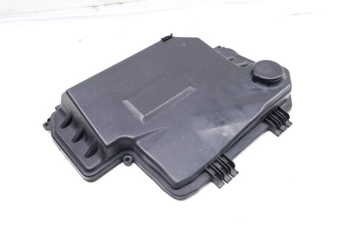 Ecu / Engine Module Housing Cover - Upper Half 4F1907613 main product photo