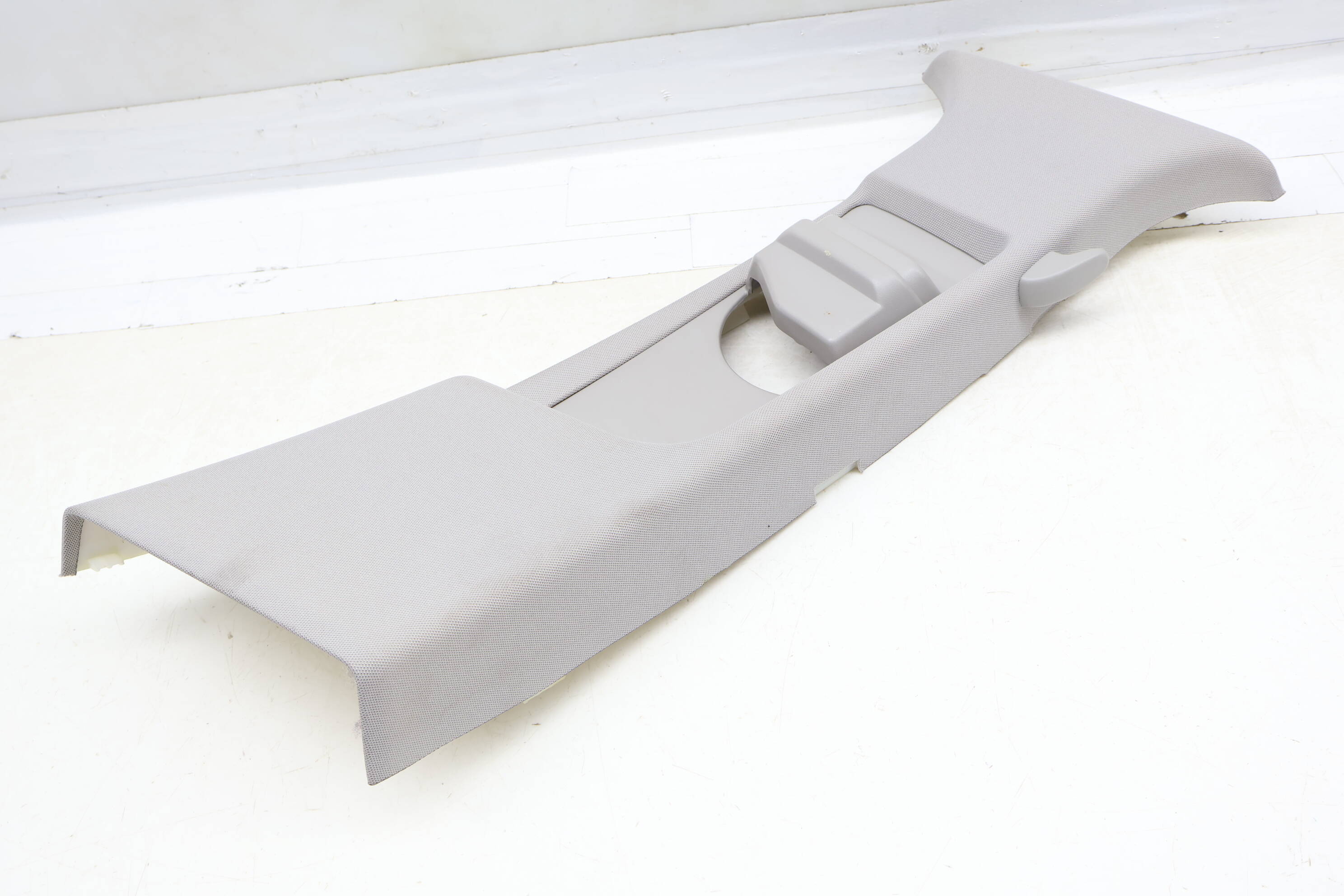 Upper B Pillar Trim / Panel 2126900425