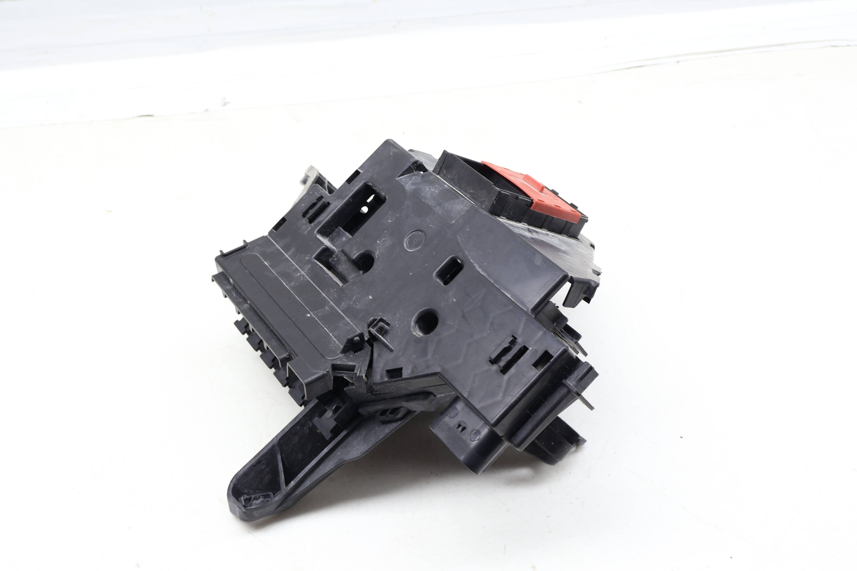 Fuse / Relay Box 2535409515