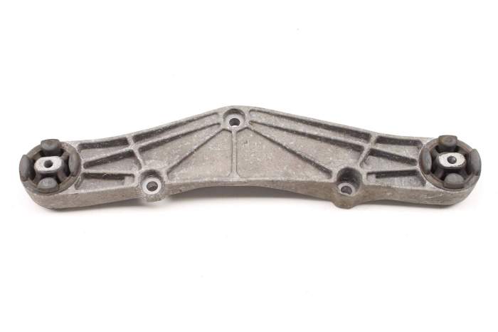 Differential Mount Bracket 3D0599285B main product photo