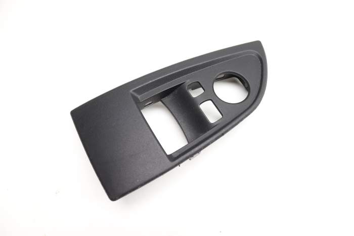 Door Master Window Stich Trim / Bezel 51417317569 main product photo