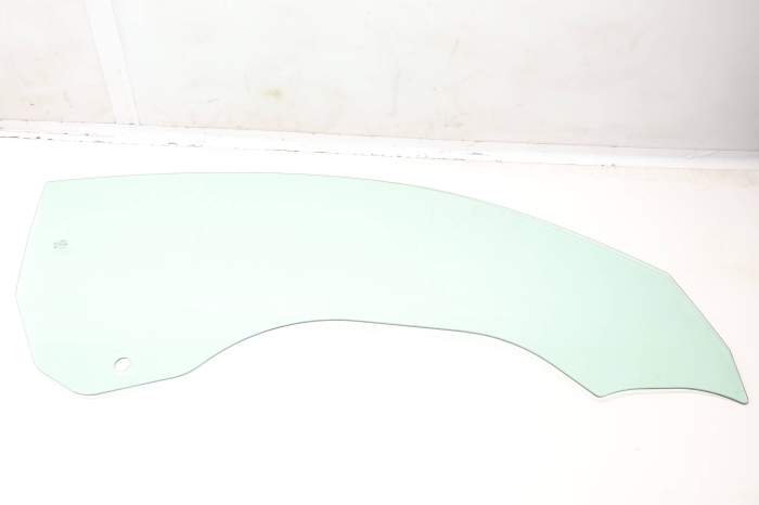Door Window Glass 8J8845202A main product photo