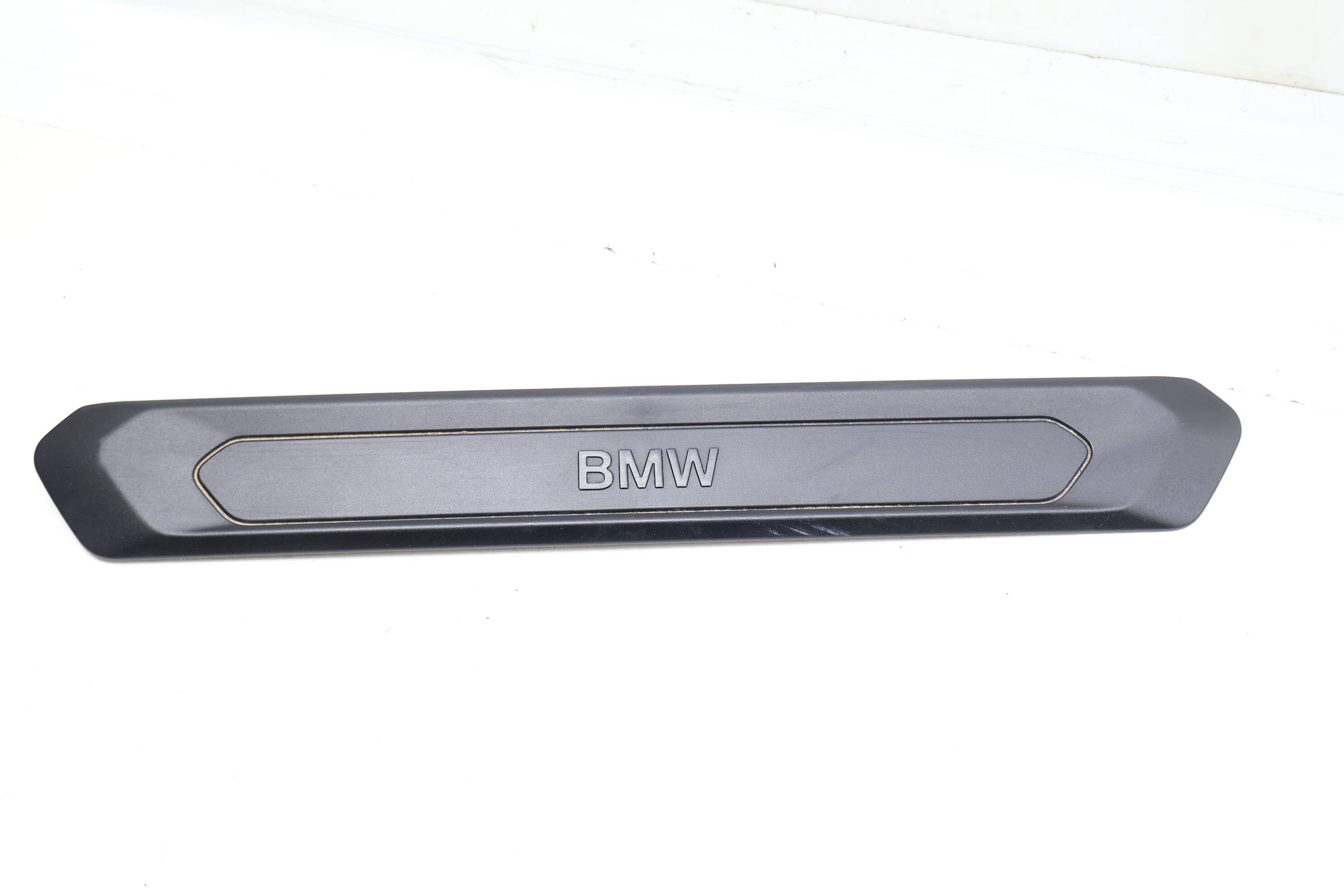 Door Sill / Scuff Plate (Bmw) 51477393397