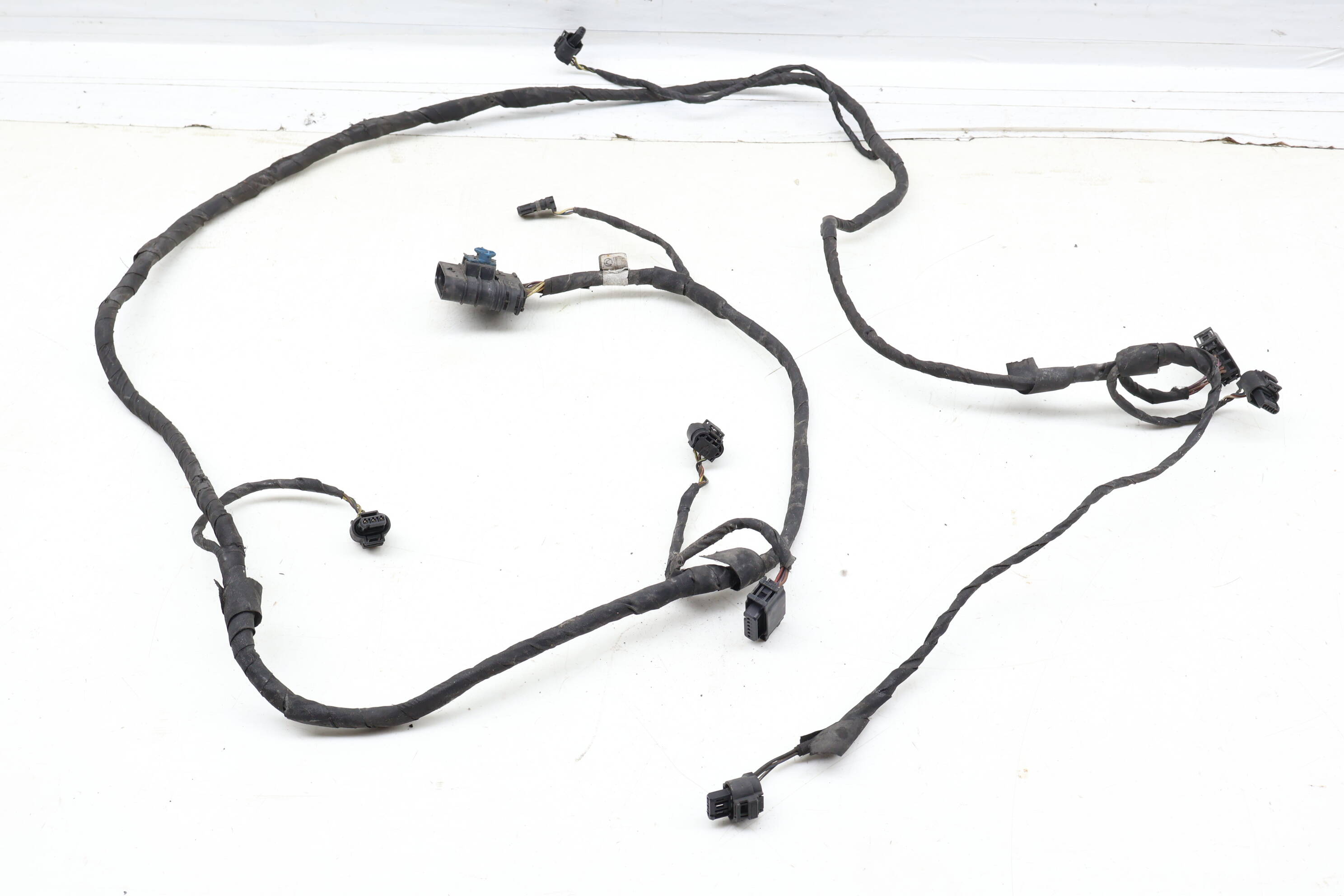 Bumper Wire / Wiring Harness 2214401808