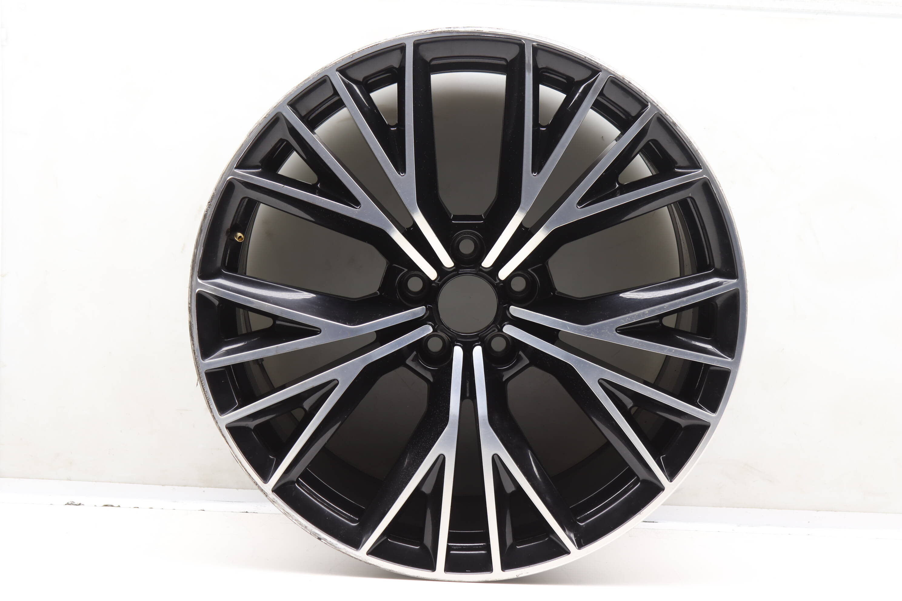 20" Inch Alloy Rim / Wheel 4G8601025BE