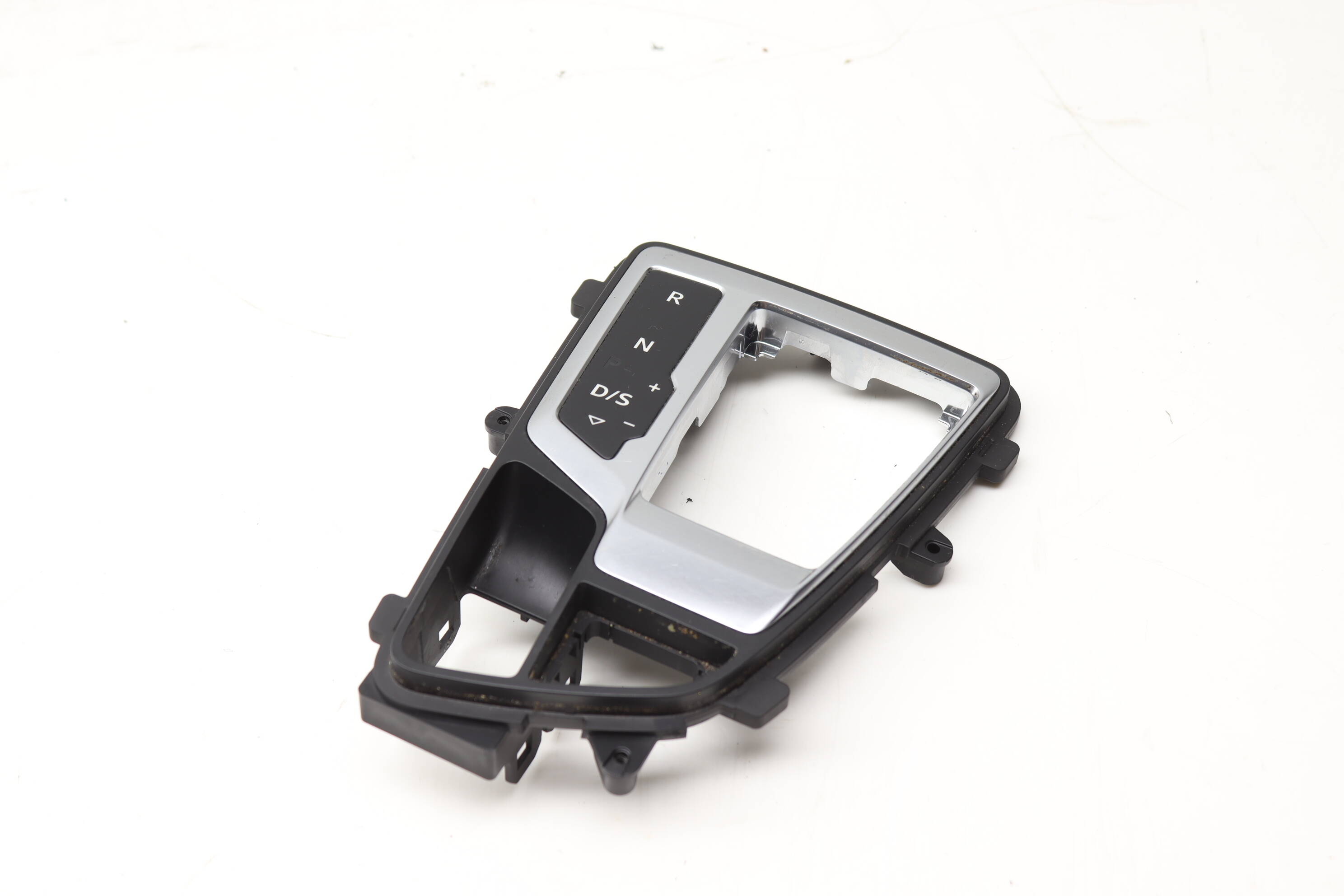 Automatic Shift Selector Cover / Circuit Board 4M1713111F