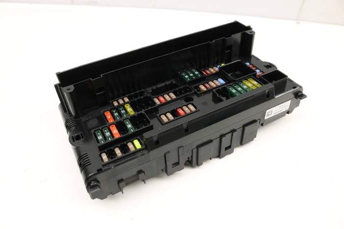 Fuse Box / Holder 61149259467 main product photo
