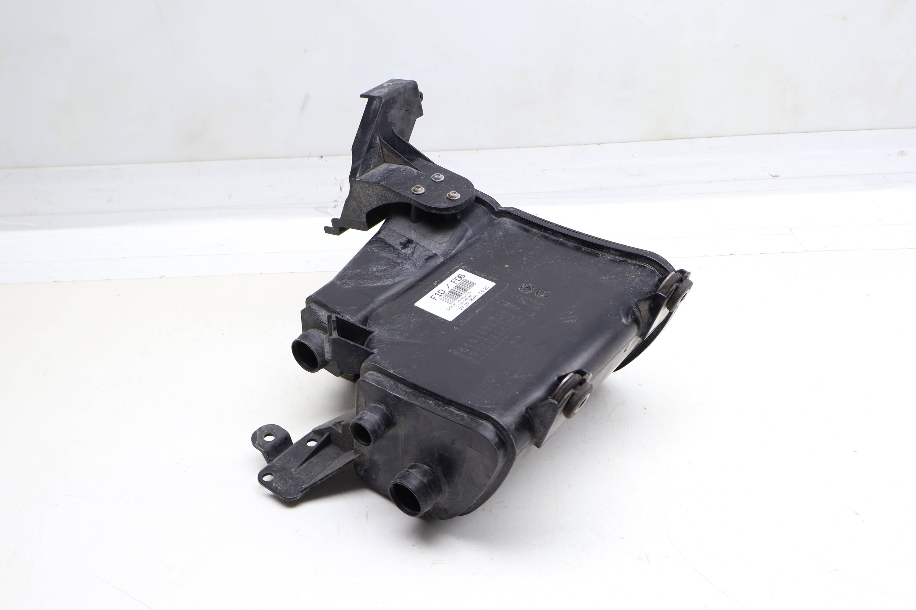 Fuel Evap Charcoal Canister 16137347621