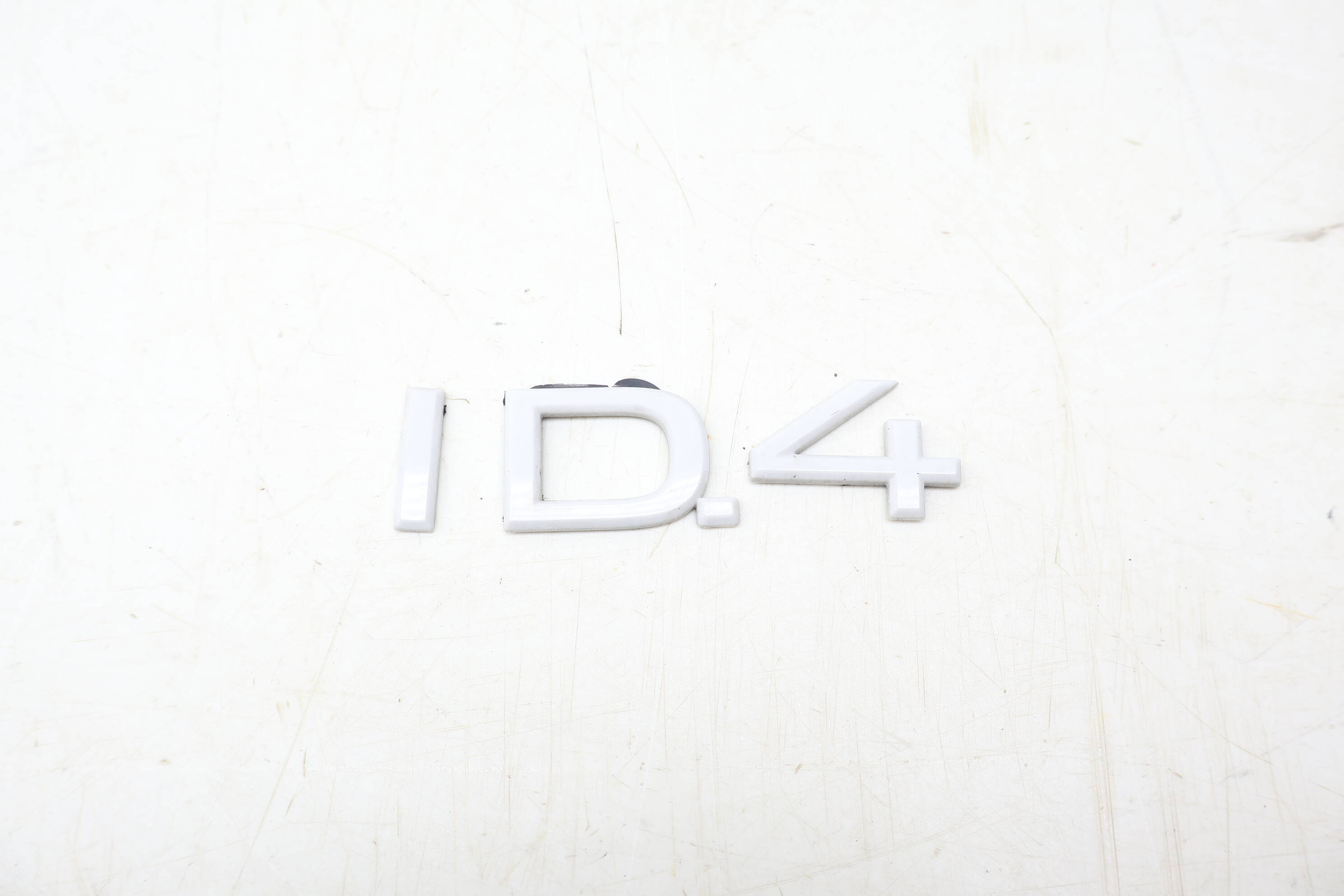 Trunk Emblem / Badge (Id.4) 11A853687