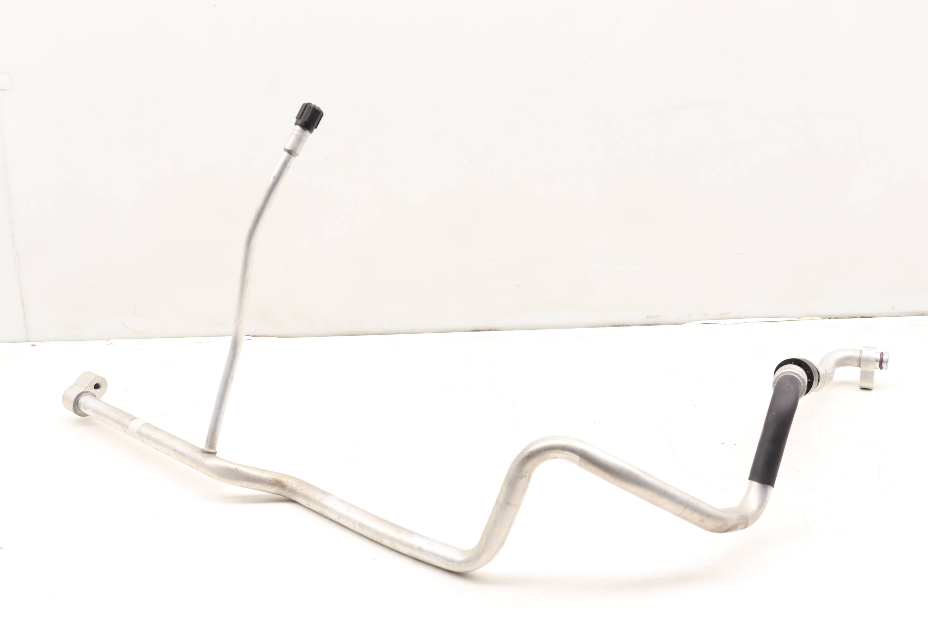 Ac Hose / Line / Pipe 97057309300