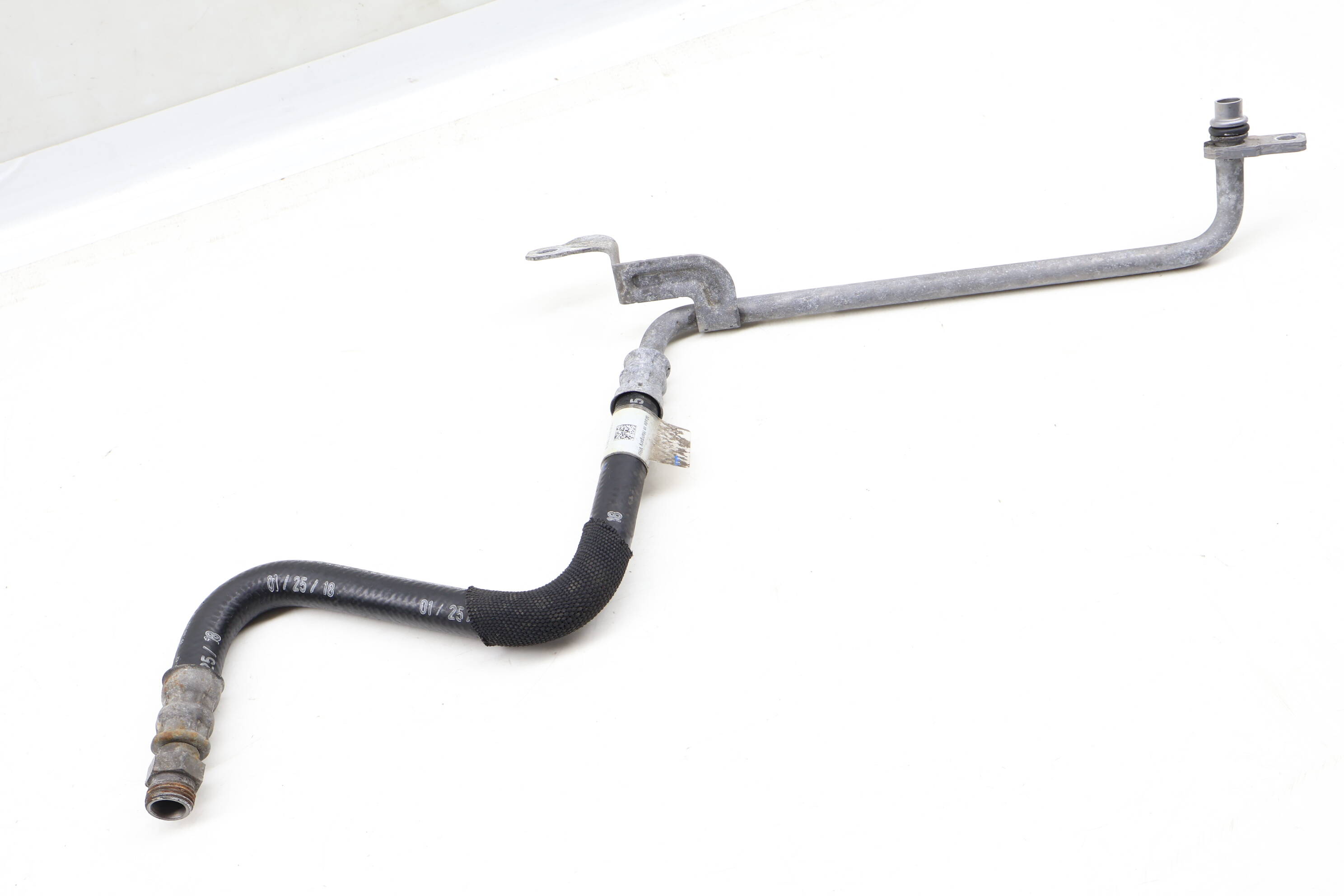 Transmission Oil Cooler Line / Pipe 95B317826B