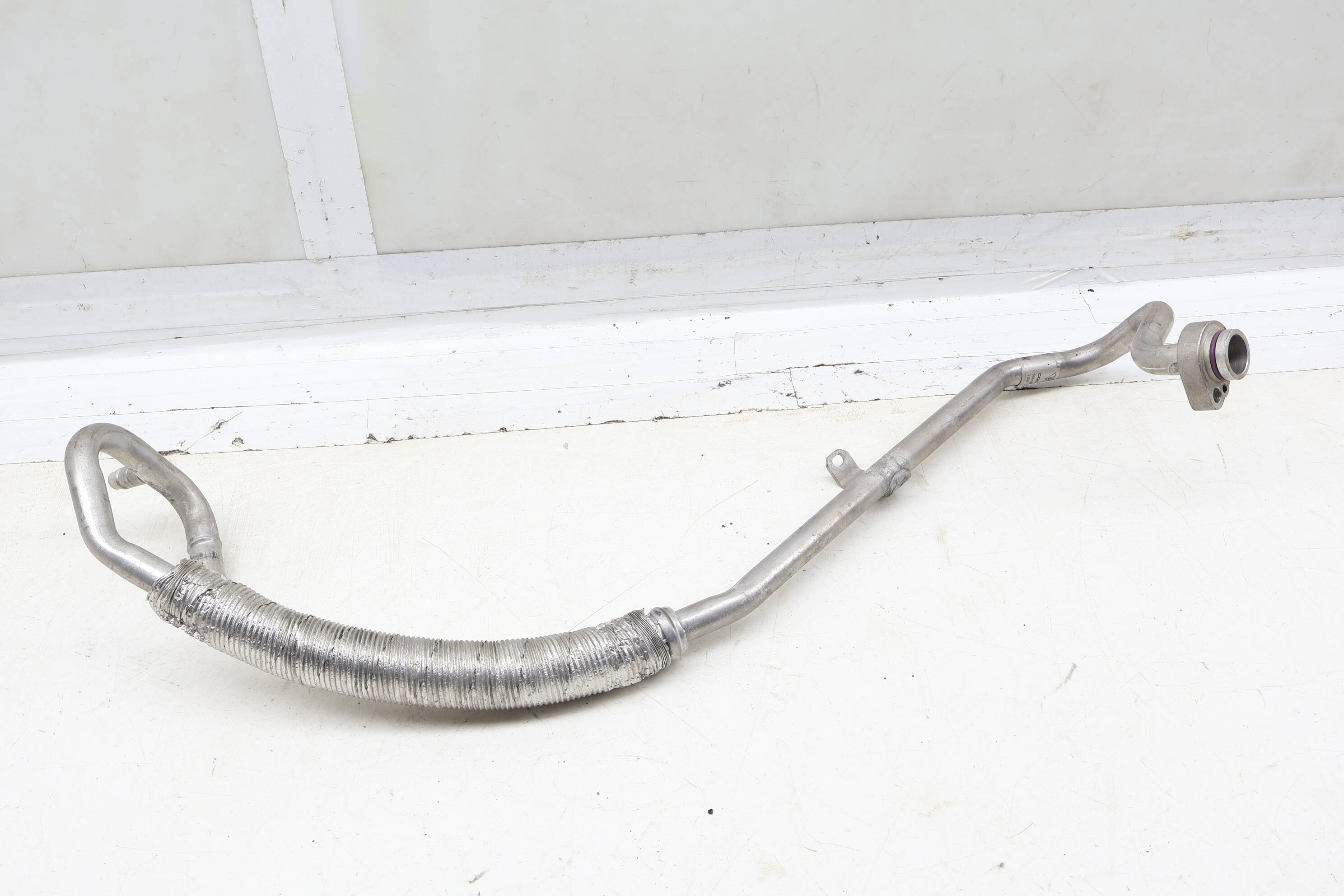 Porsche Ac Line / Pipe (Macan) 95B260707E