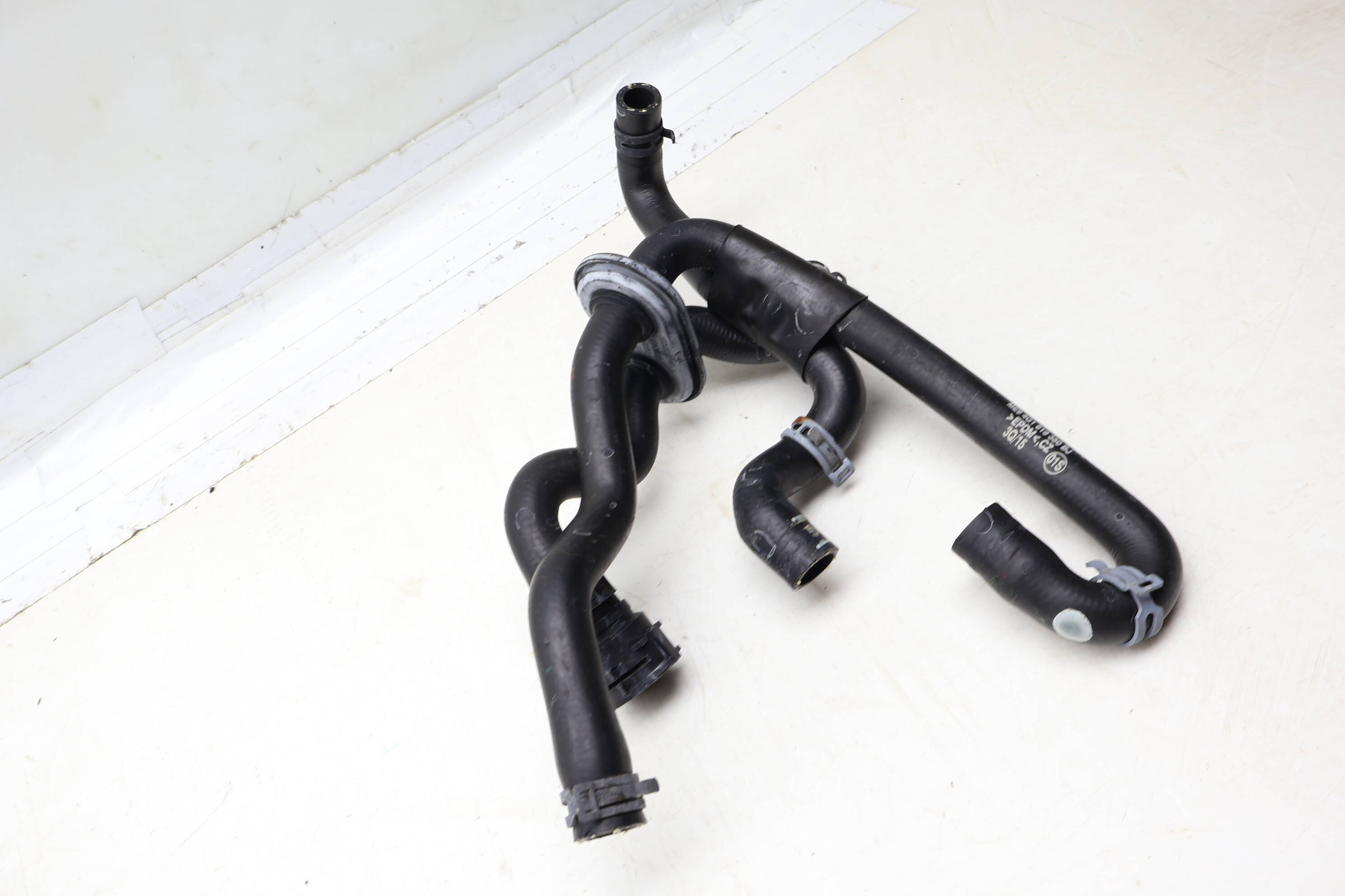 Heater Coolant Hose / Line Set 4G1819350BJ