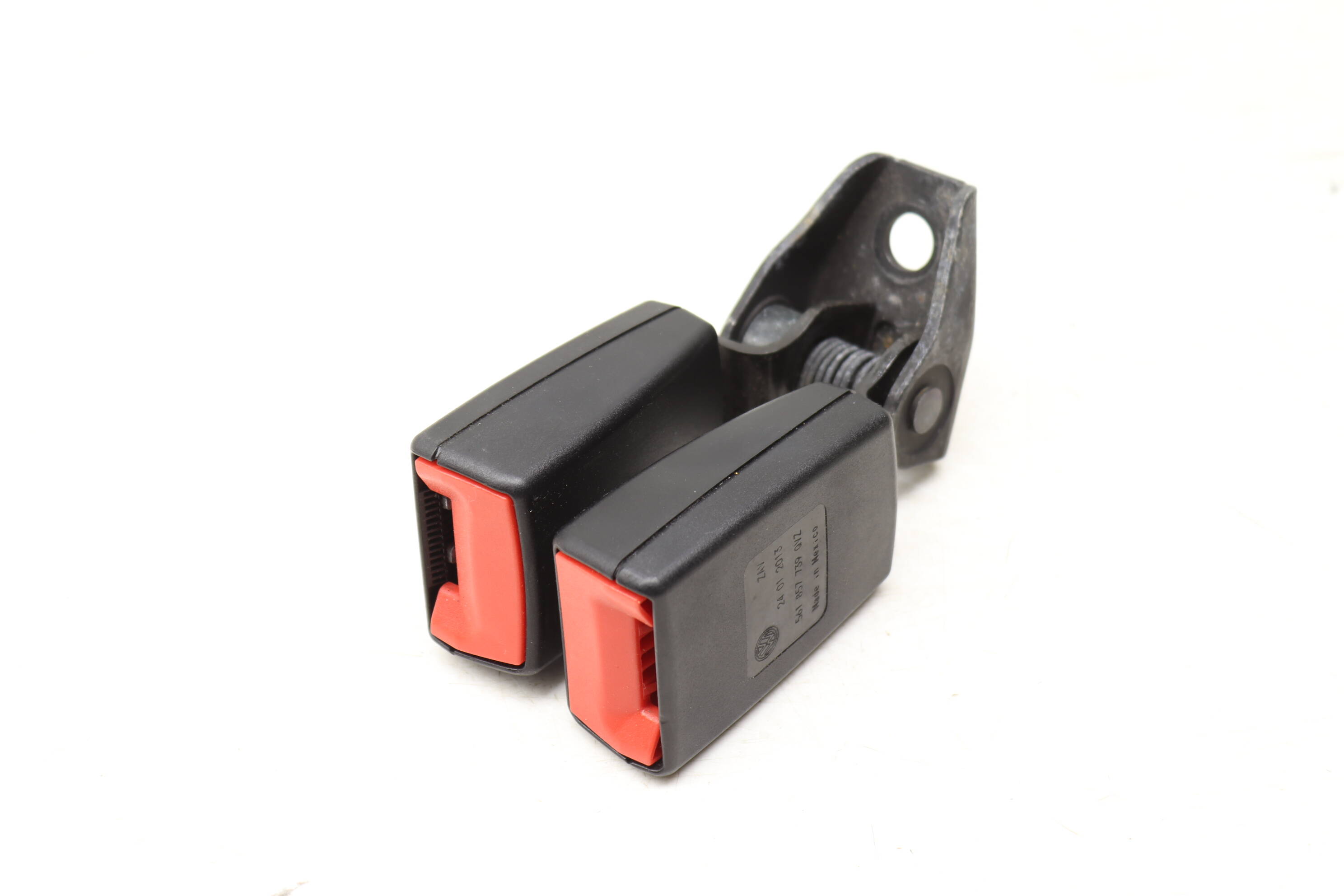 Seat Belt Buckle / Receiver (Double) 561857739