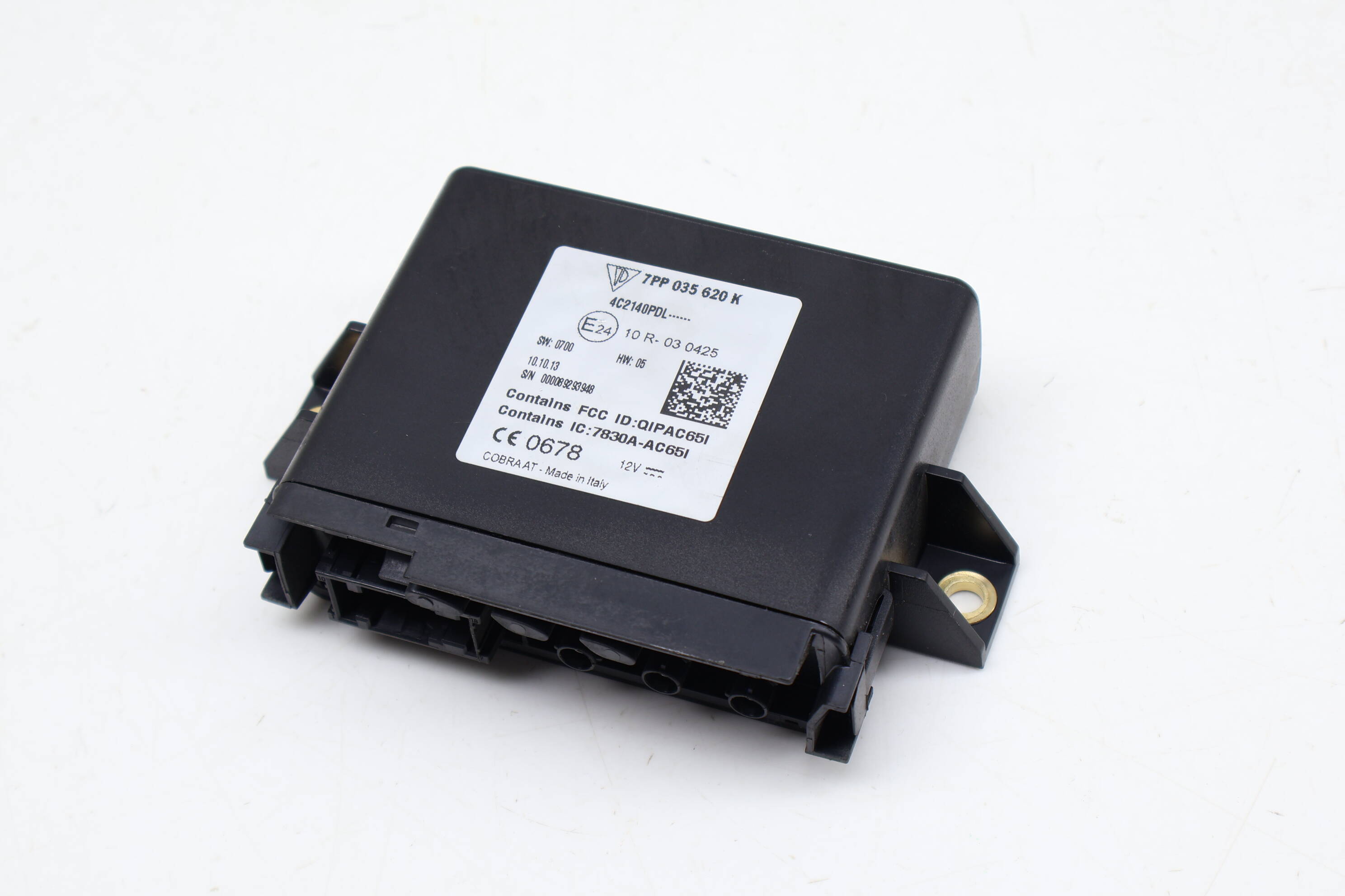 Navigation / Gps / Vts Control Module 7PP035620K