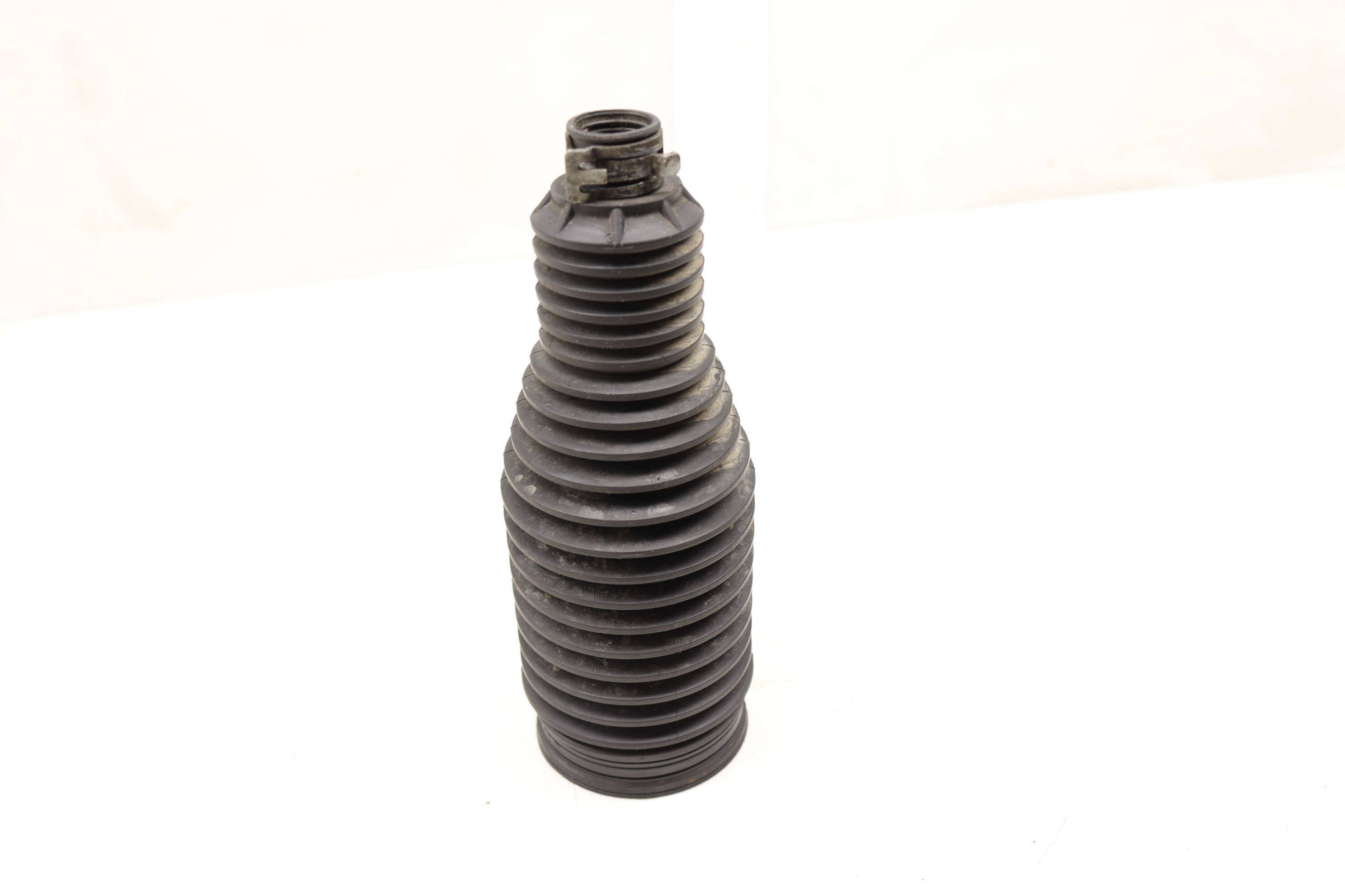 Steering&#x20;Tie&#x20;Rod&#x20;Boot&#x20;8W0423831