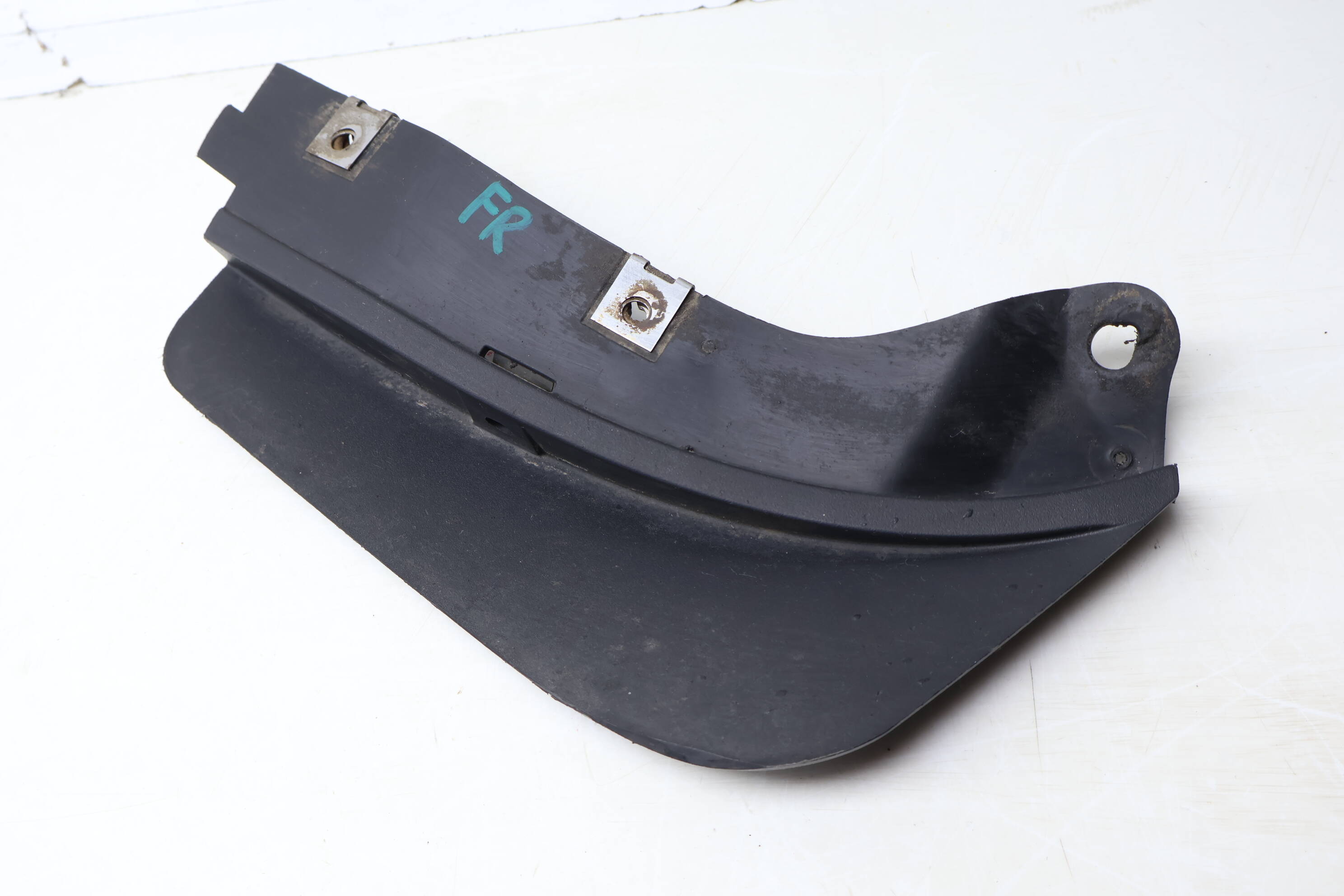 Fender Spoiler / Mud Flap 4L0807514D