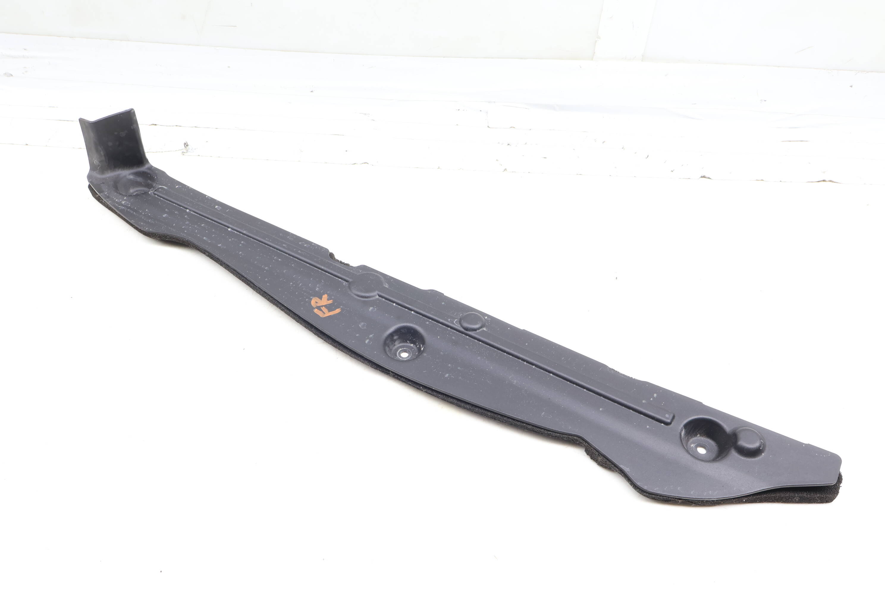 Fender Trim / Cover 97050464201