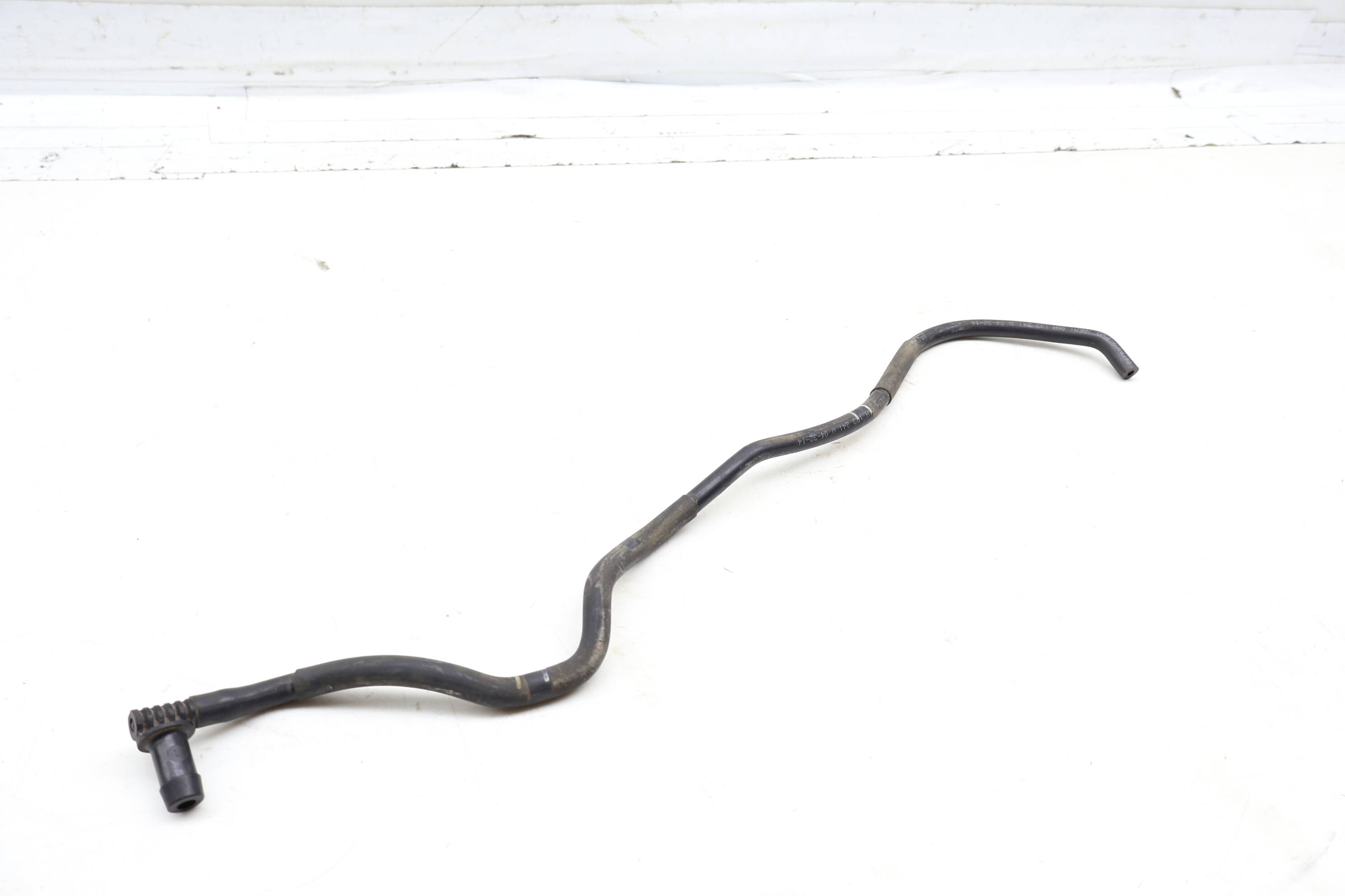 Intake Manifold Vacuum Hose / Line 06H133241Q