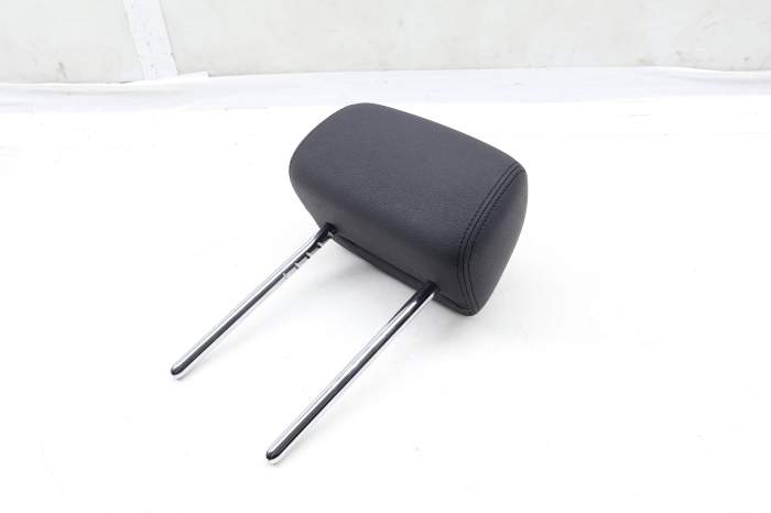 Headrest / Head Rest 52207345531 main product photo